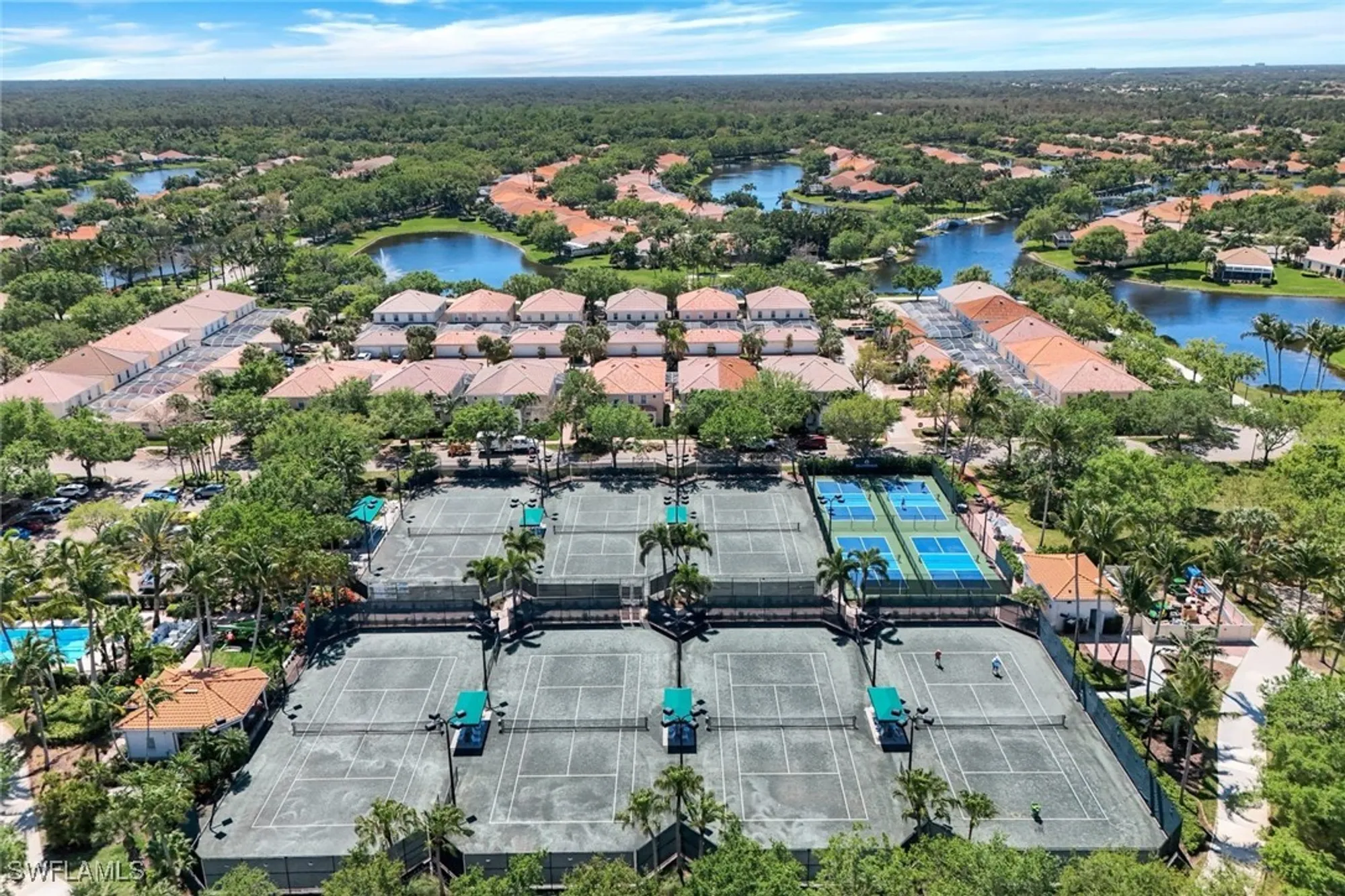 Property Slideshow image 40 of 50 | 2918 gilford way, Naples, FL, 34119