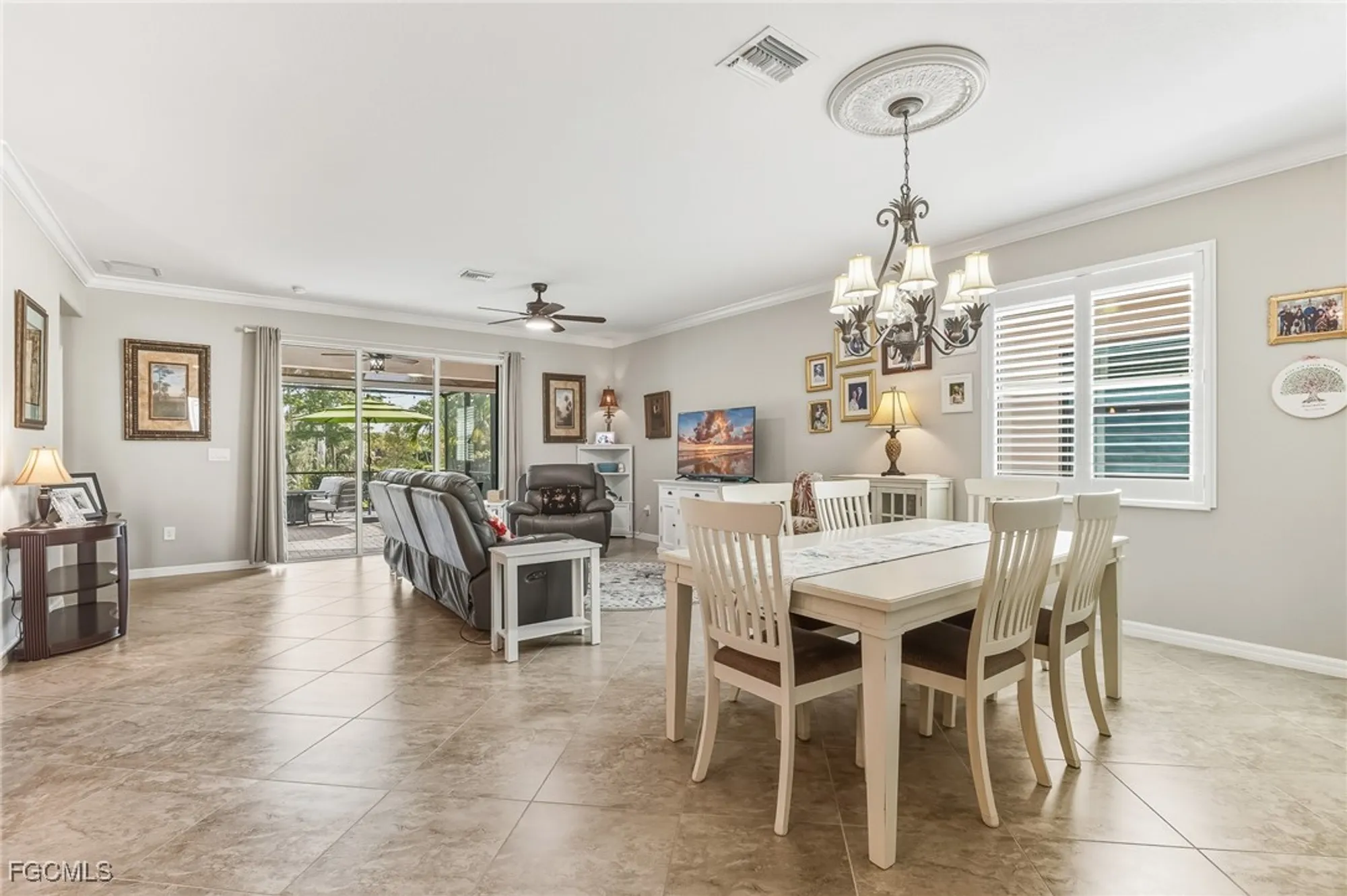 Property Slideshow image 11 of 36 | 10319 fontanella dr, Fort Myers, FL, 33913