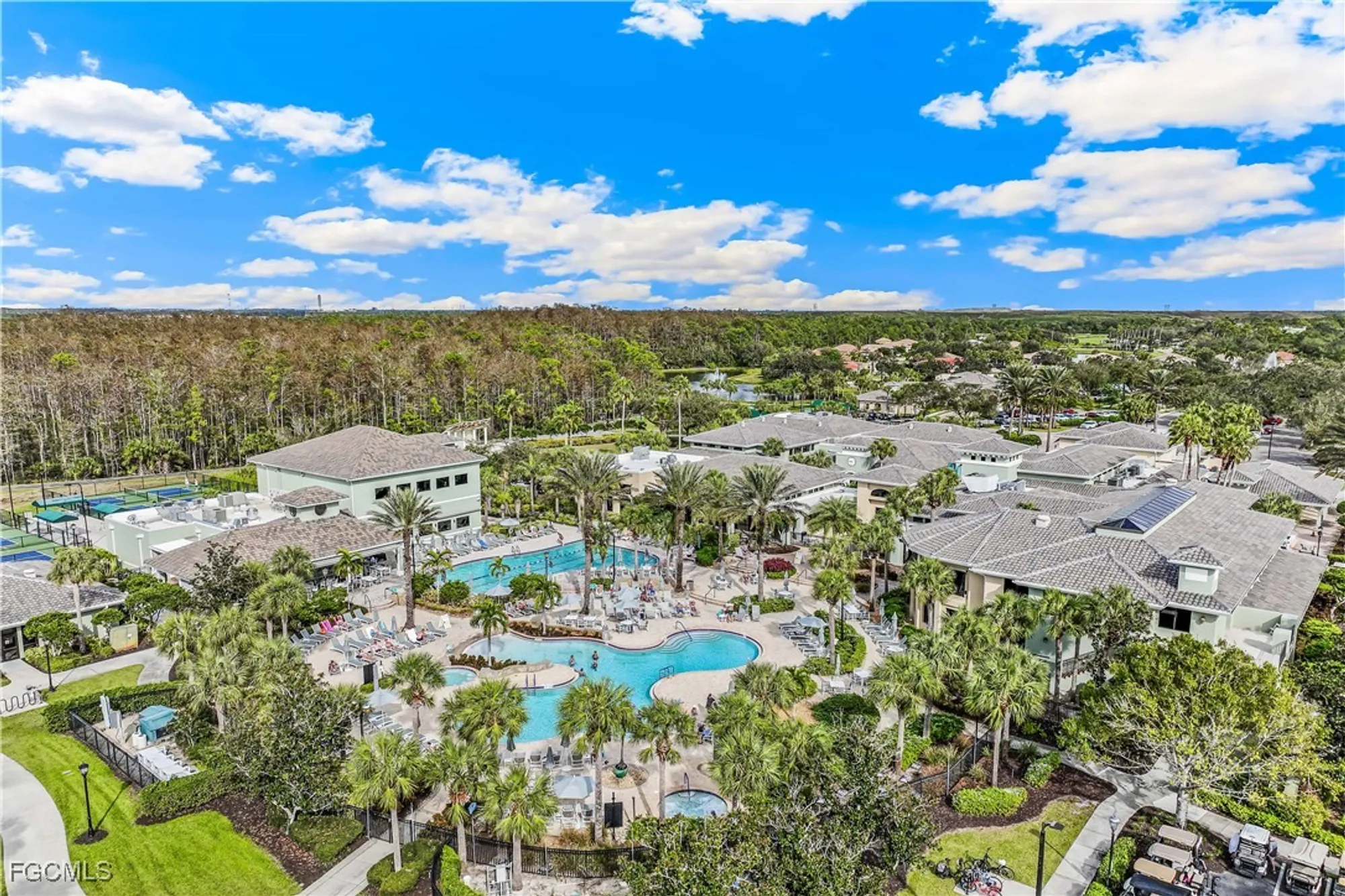 Property Slideshow image 35 of 36 | 10319 fontanella dr, Fort Myers, FL, 33913