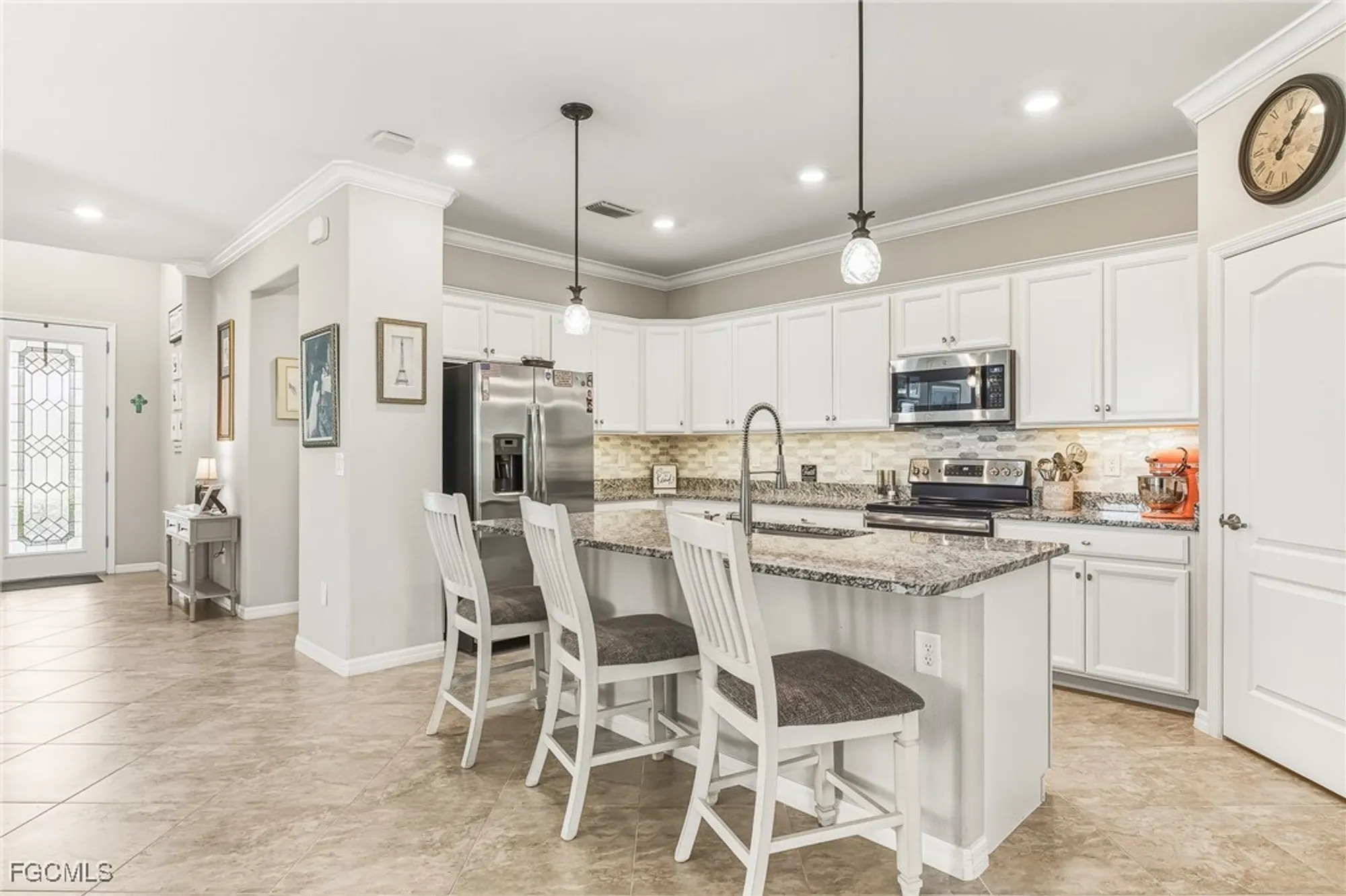 Property Slideshow image 8 of 36 | 10319 fontanella dr, Fort Myers, FL, 33913