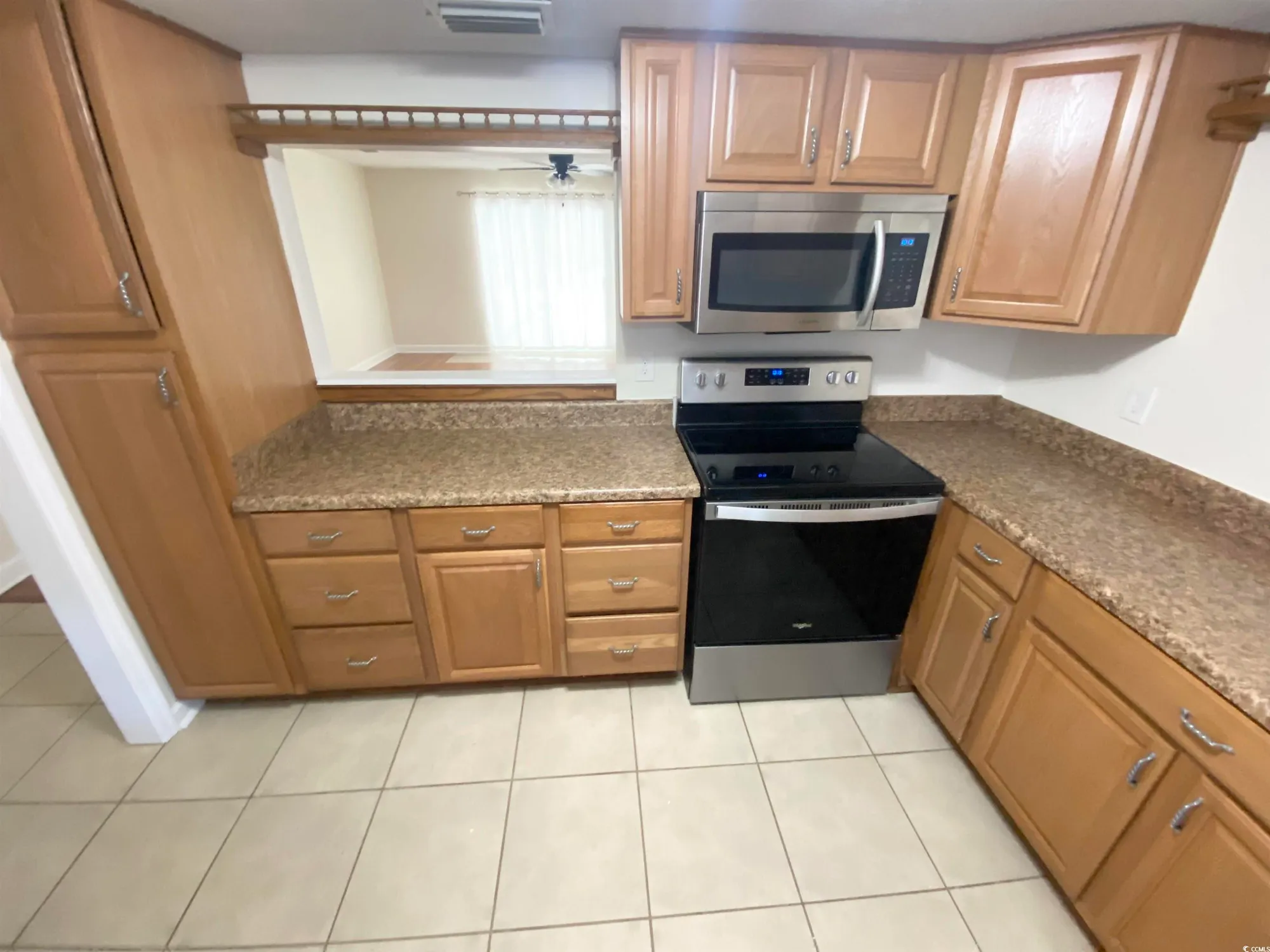 Property Slideshow image 3 of 40 | 6572 snowy egret cres, Myrtle Beach, SC, 29588