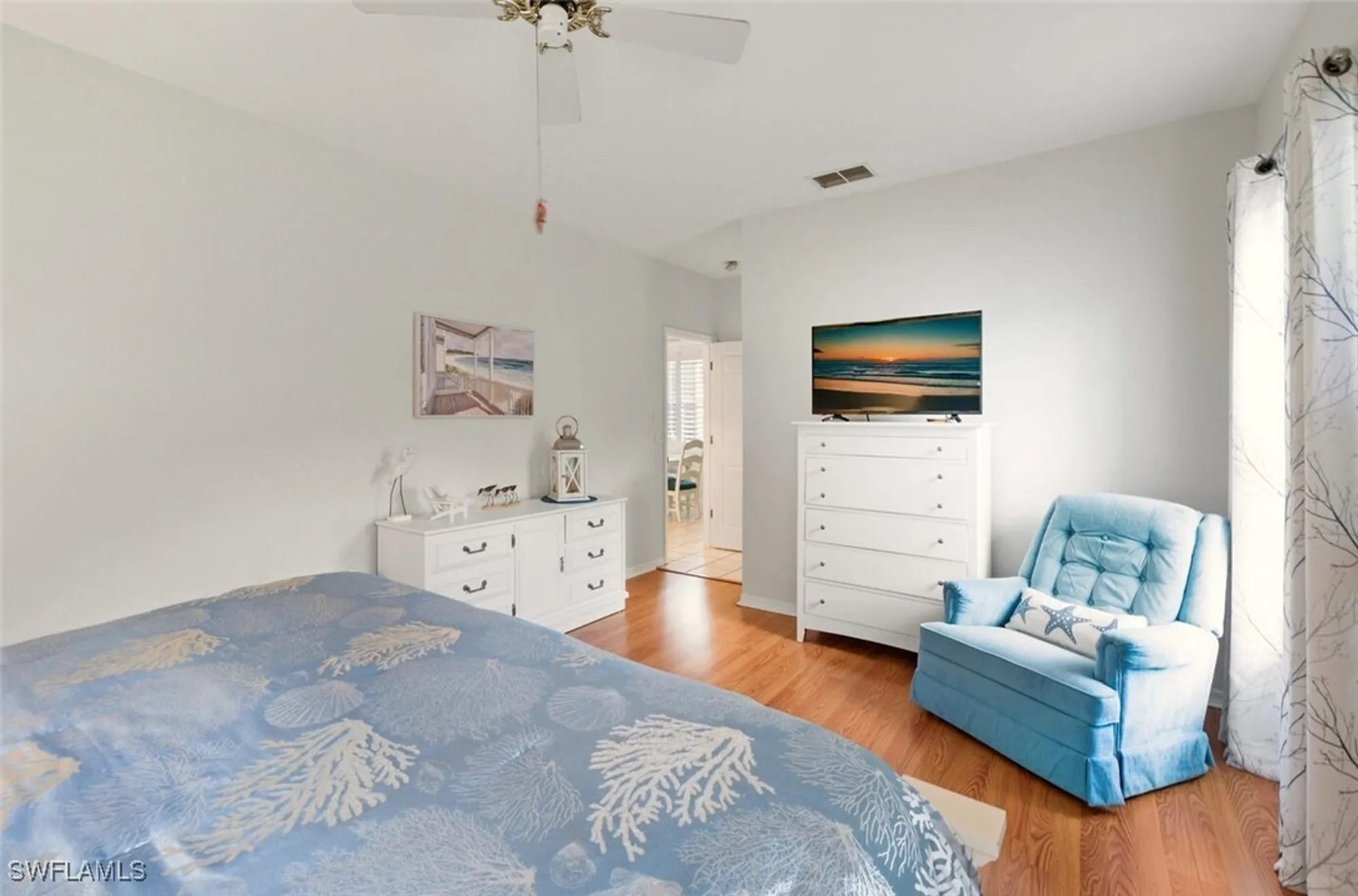 Property Slideshow image 17 of 36 | 157 versailles cir, Naples, FL, 34112