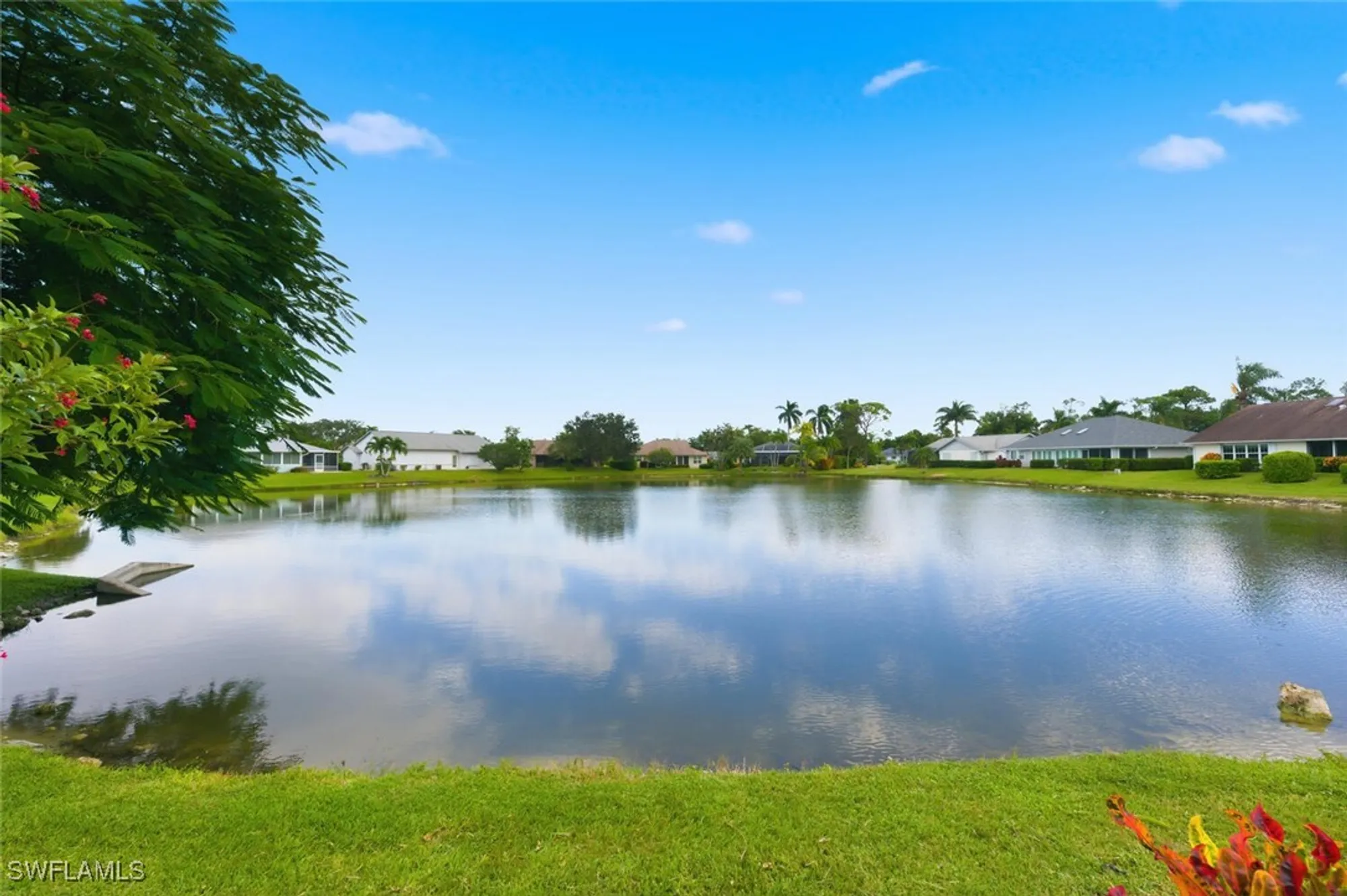 Property Slideshow image 28 of 36 | 157 versailles cir, Naples, FL, 34112