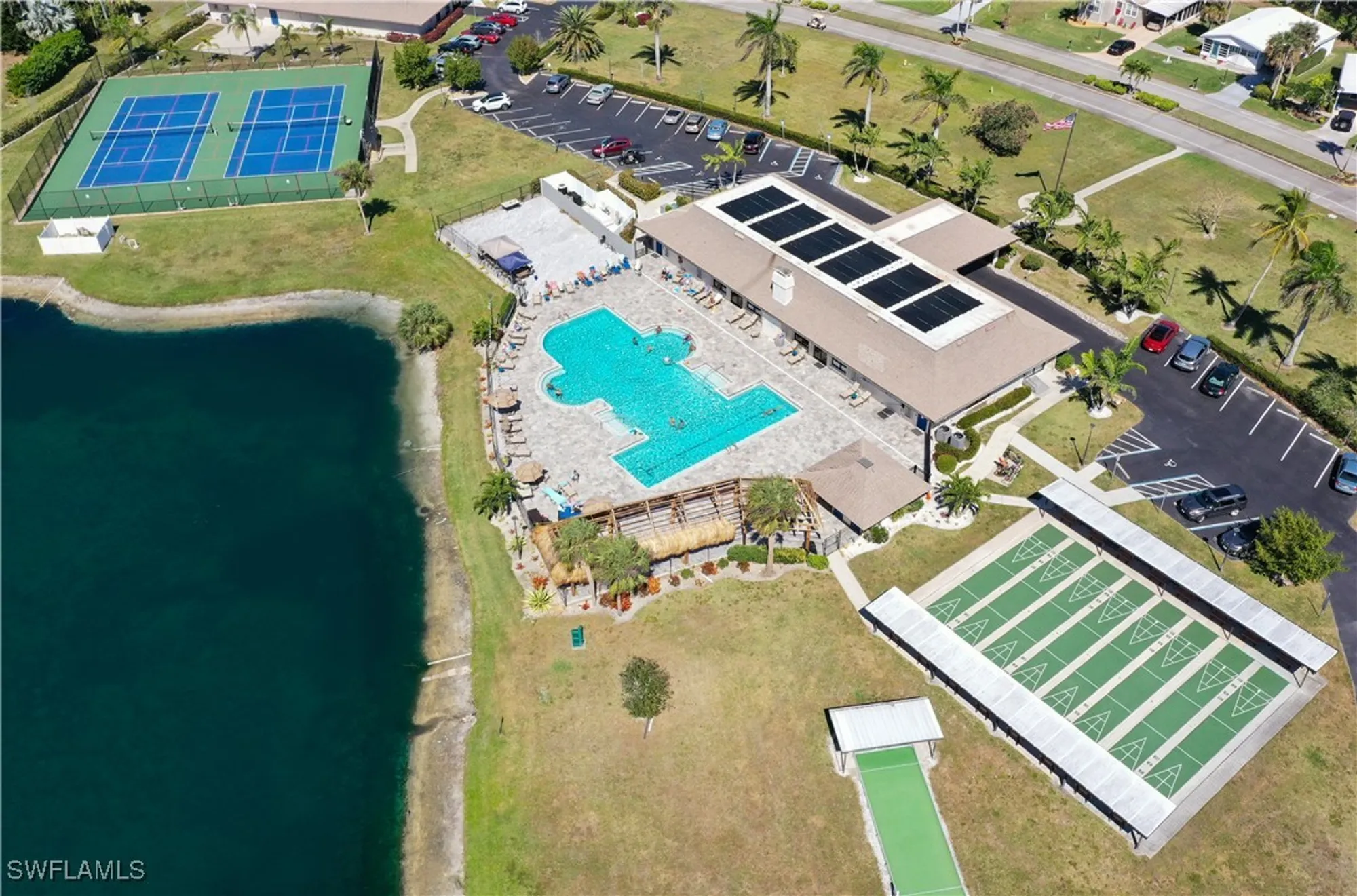 Property Slideshow image 30 of 36 | 157 versailles cir, Naples, FL, 34112