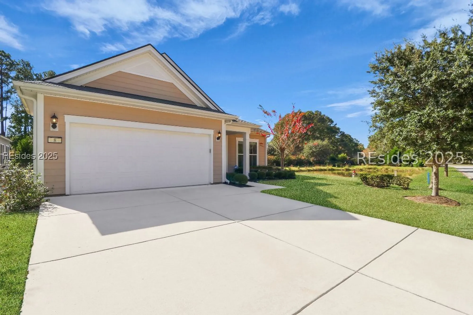 Property Slideshow image 3 of 55 | 8 chicory ct, Bluffton, SC, 29909
