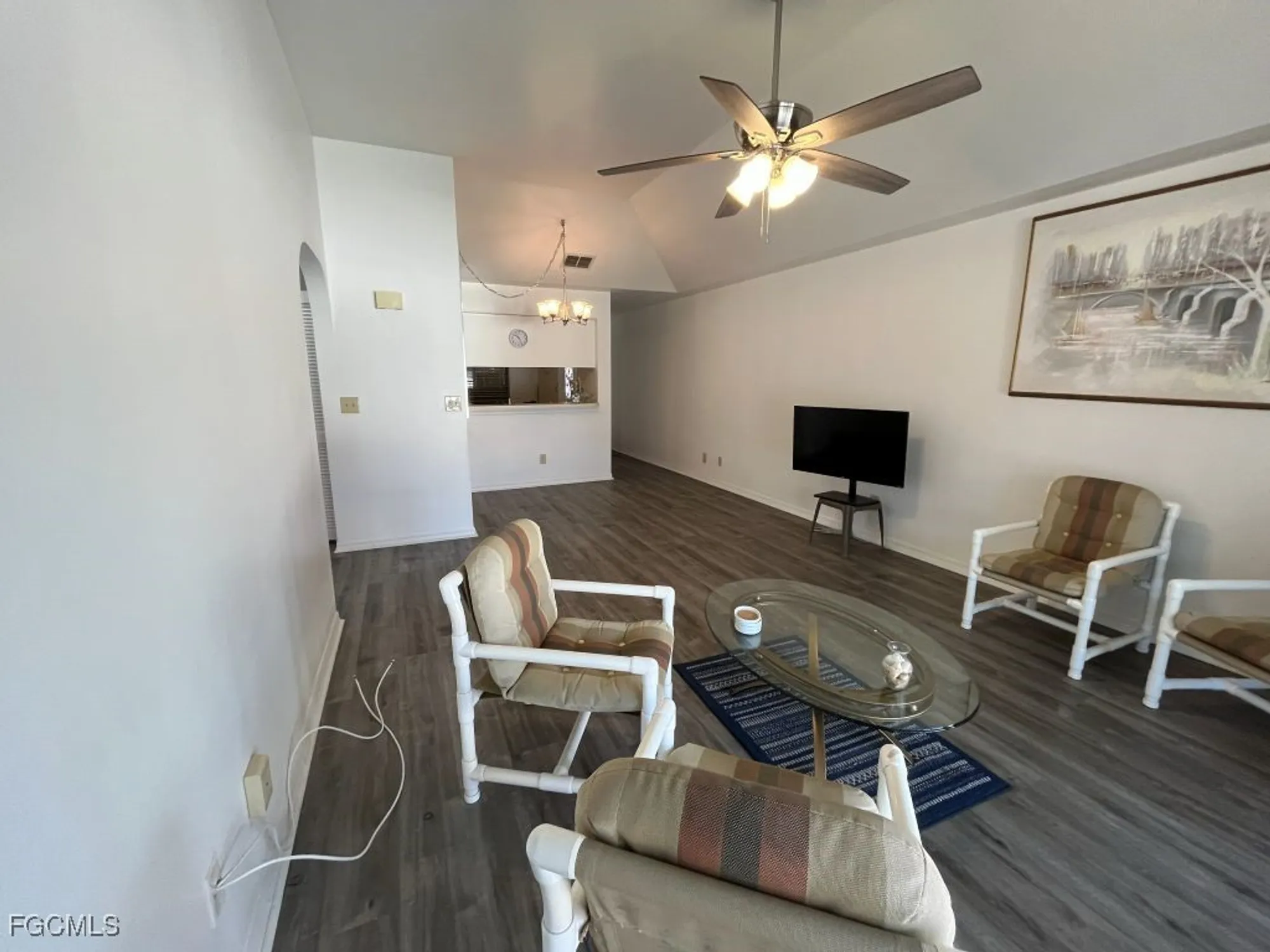 Property Slideshow image 11 of 34 | 11500 caravel cir 4028, Fort Myers, FL, 33908