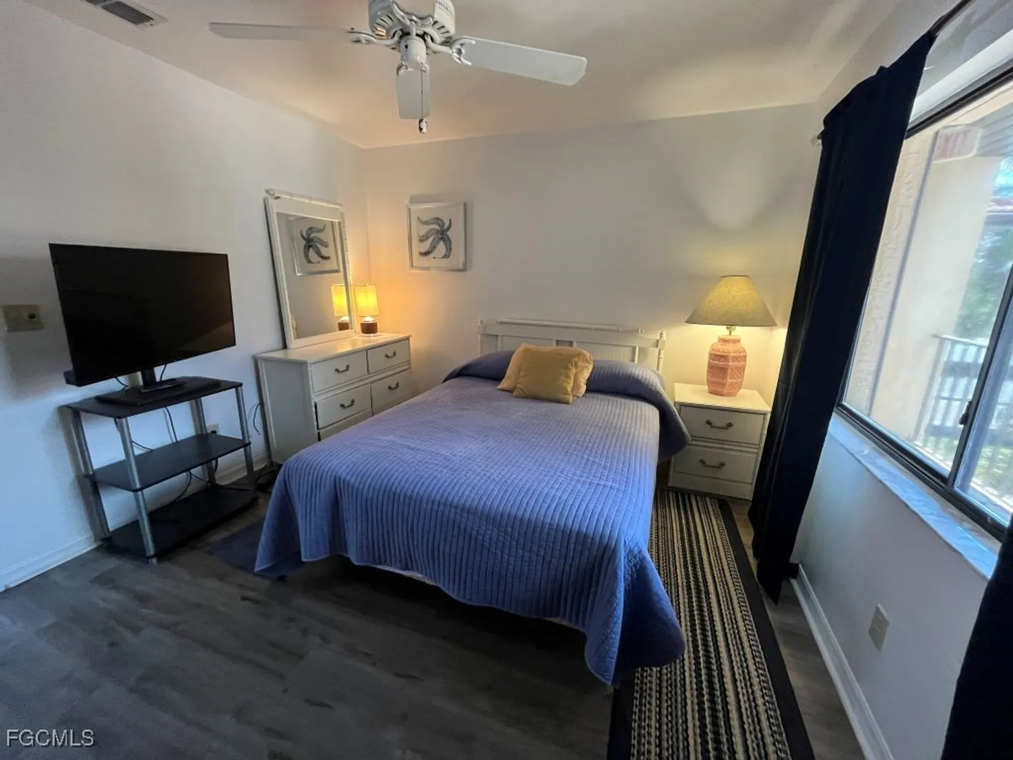 Property Slideshow image 27 of 34 | 11500 caravel cir 4028, Fort Myers, FL, 33908