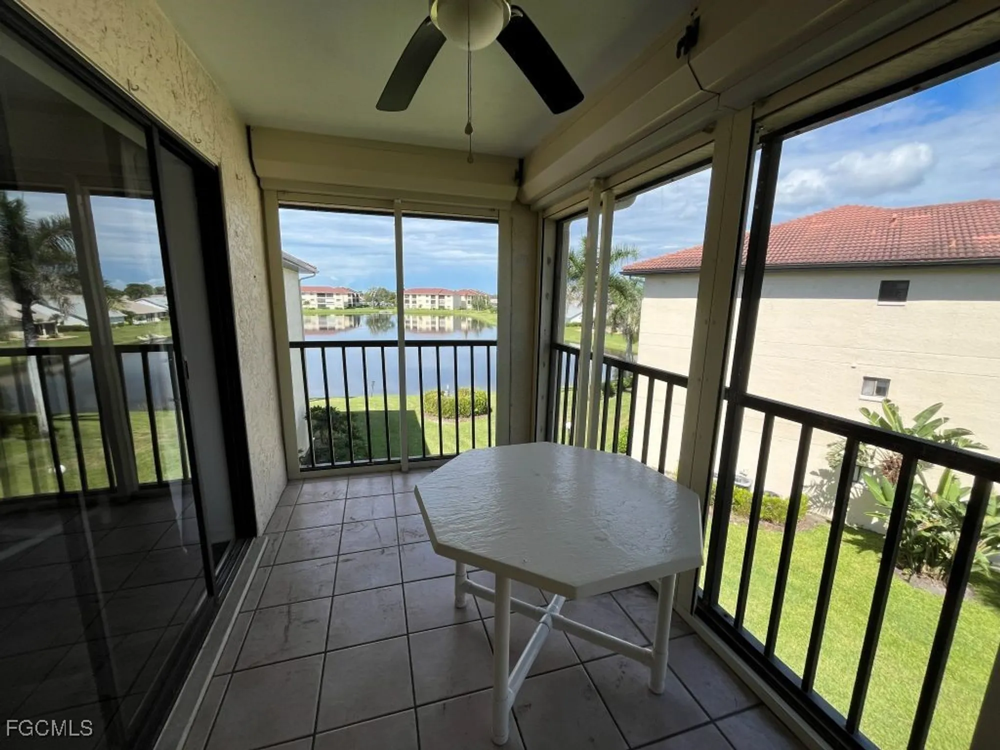 Property Slideshow image 29 of 34 | 11500 caravel cir 4028, Fort Myers, FL, 33908