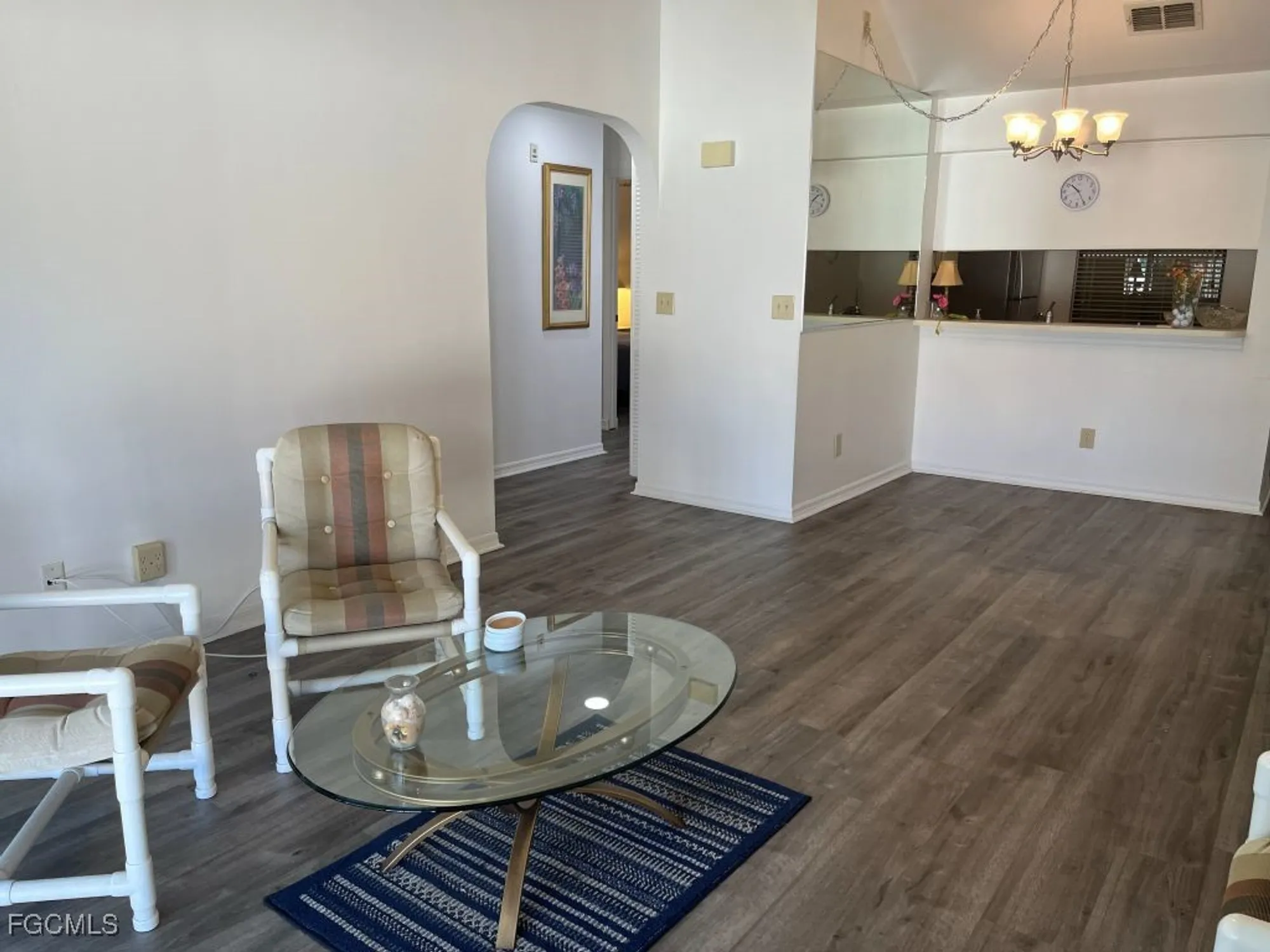 Property Slideshow image 9 of 34 | 11500 caravel cir 4028, Fort Myers, FL, 33908