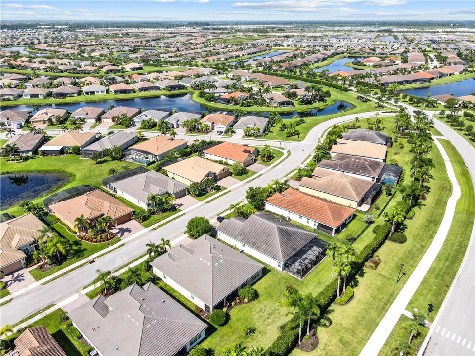 Property Slideshow image 19 of 34 | 10127 sw cypress wood ct, Port St Lucie, FL, 34987