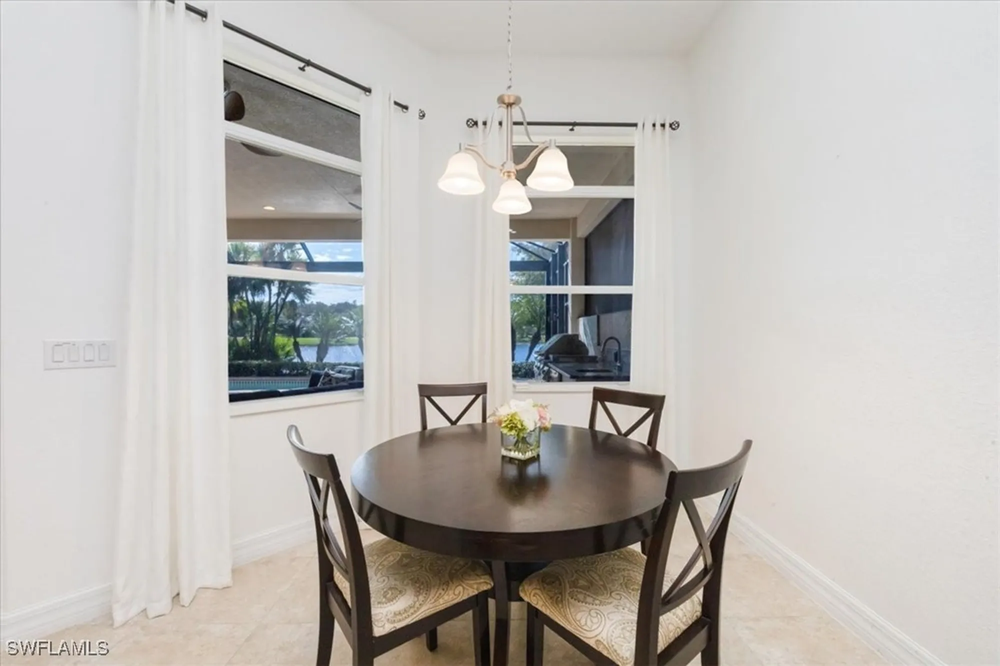 Property Slideshow image 13 of 38 | 2981 willow ridge ct, Fort Myers, FL, 33905