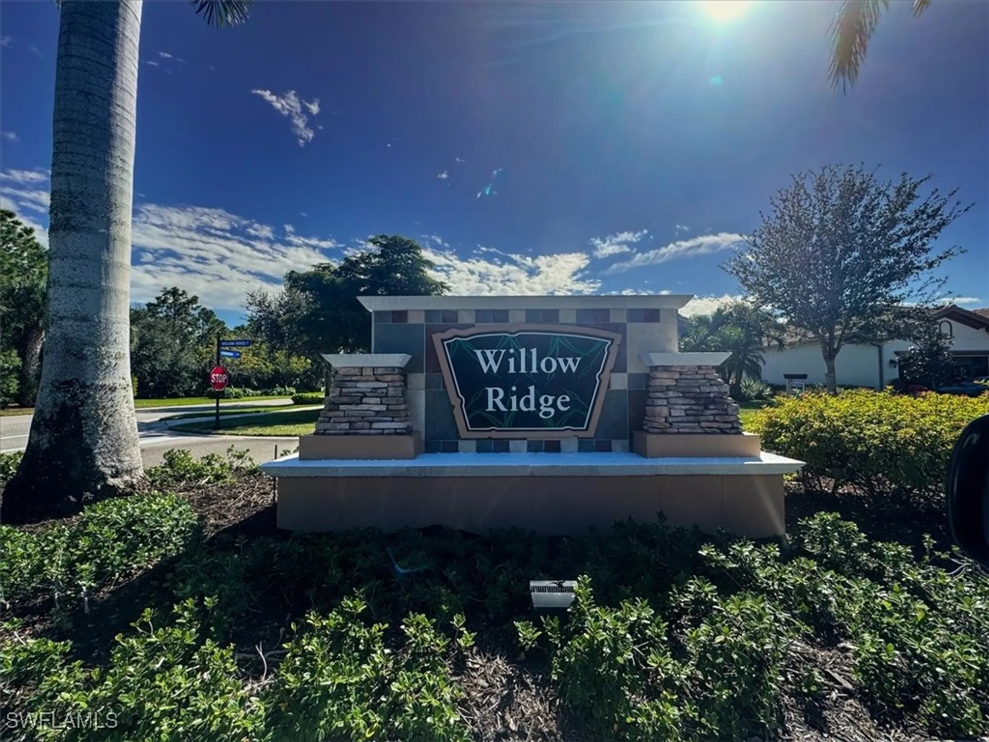 Property Slideshow image 26 of 38 | 2981 willow ridge ct, Fort Myers, FL, 33905