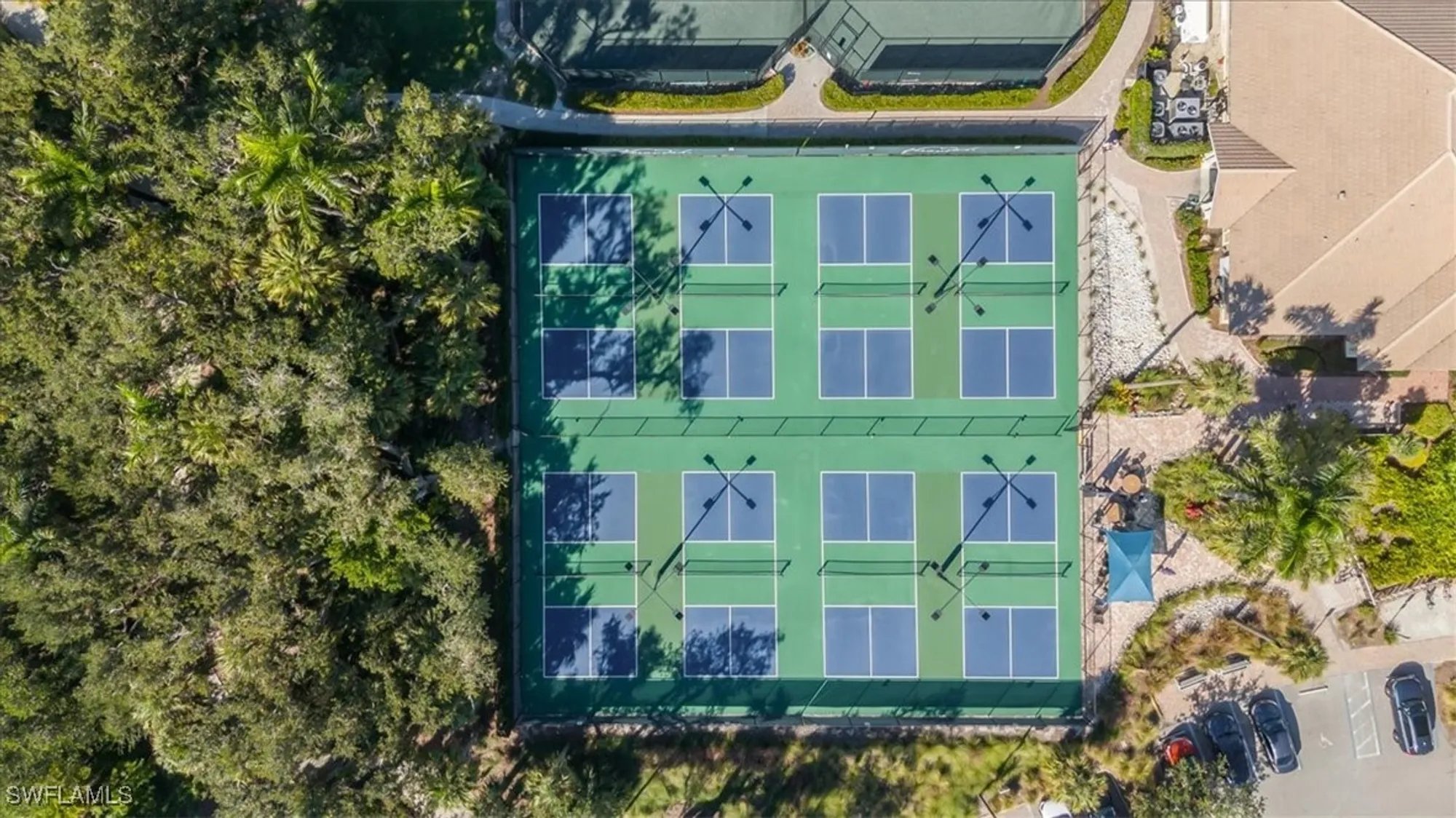 Property Slideshow image 29 of 38 | 2981 willow ridge ct, Fort Myers, FL, 33905