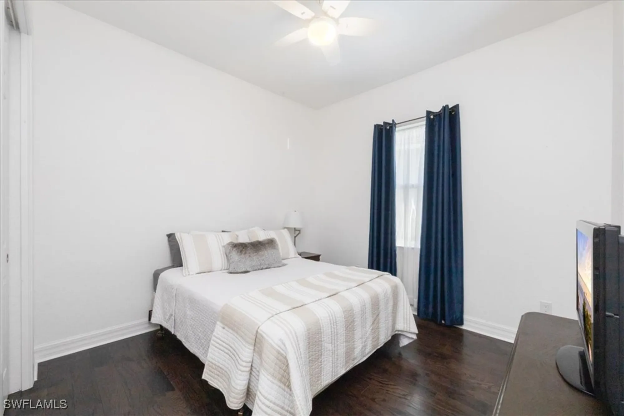 Property Slideshow image 21 of 38 | 2981 willow ridge ct, Fort Myers, FL, 33905