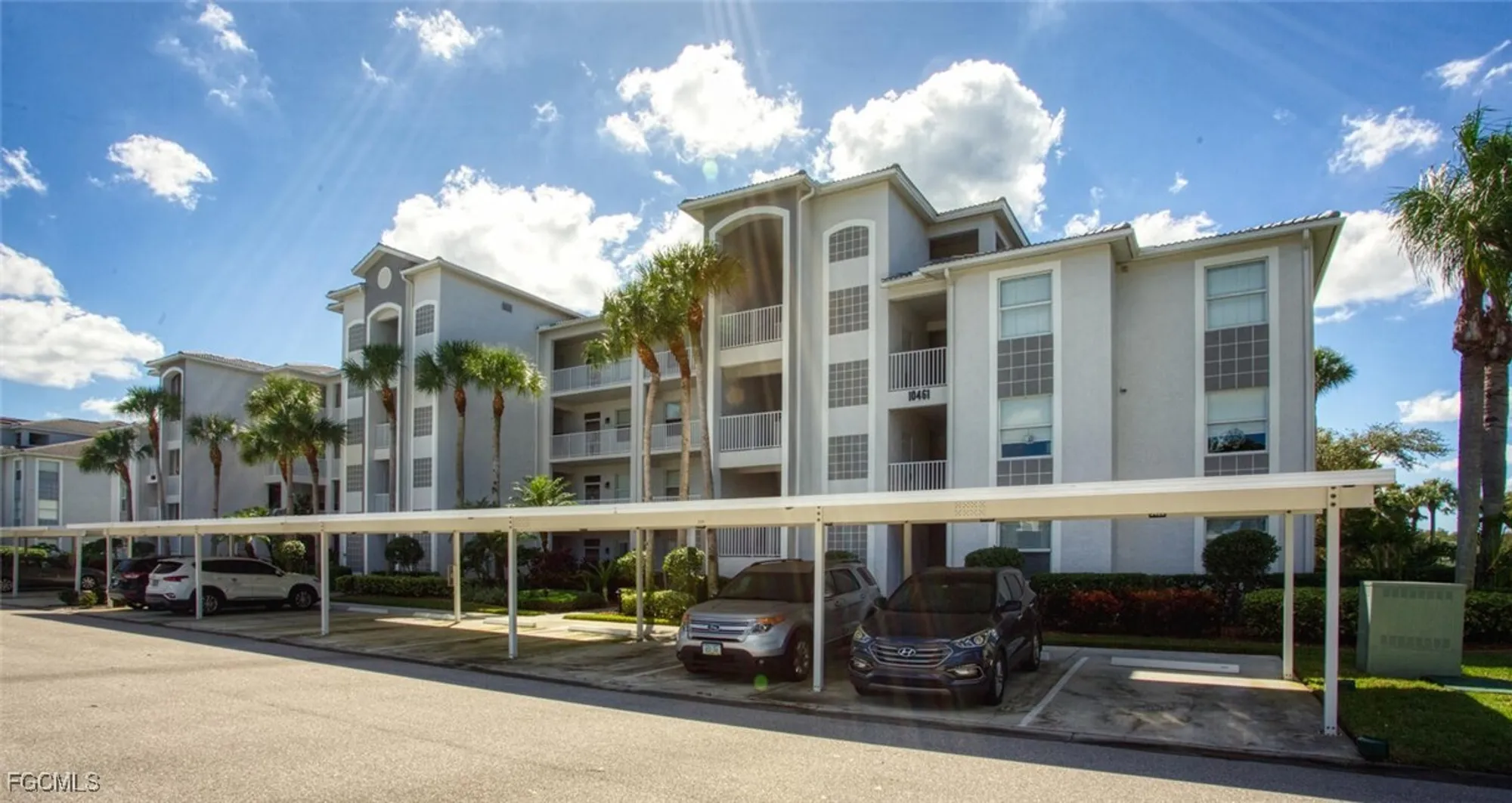 Property Slideshow image 18 of 36 | 10461 washingtonia palm way apt 3435, Fort Myers, FL, 33966