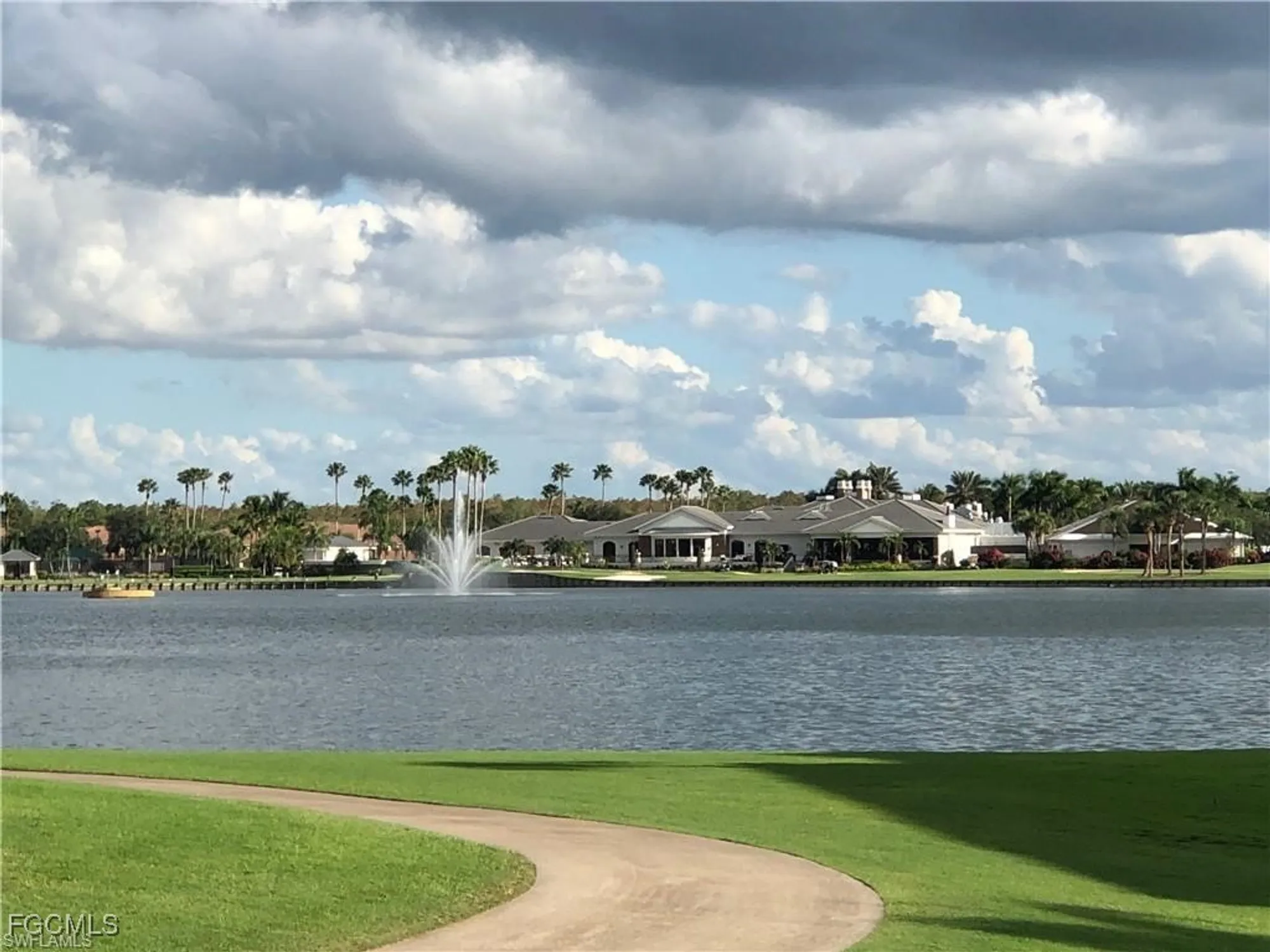 Property Slideshow image 32 of 36 | 10461 washingtonia palm way apt 3435, Fort Myers, FL, 33966