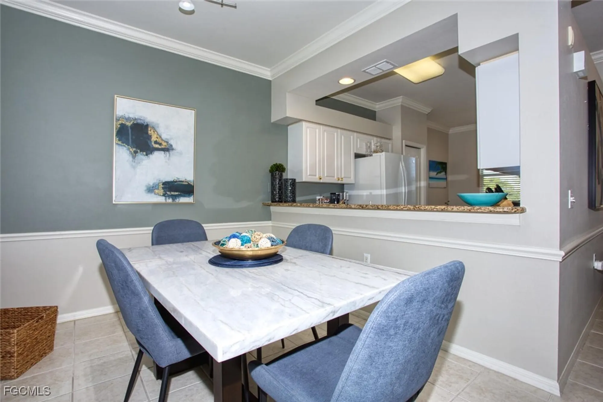 Property Slideshow image 4 of 36 | 10461 washingtonia palm way apt 3435, Fort Myers, FL, 33966