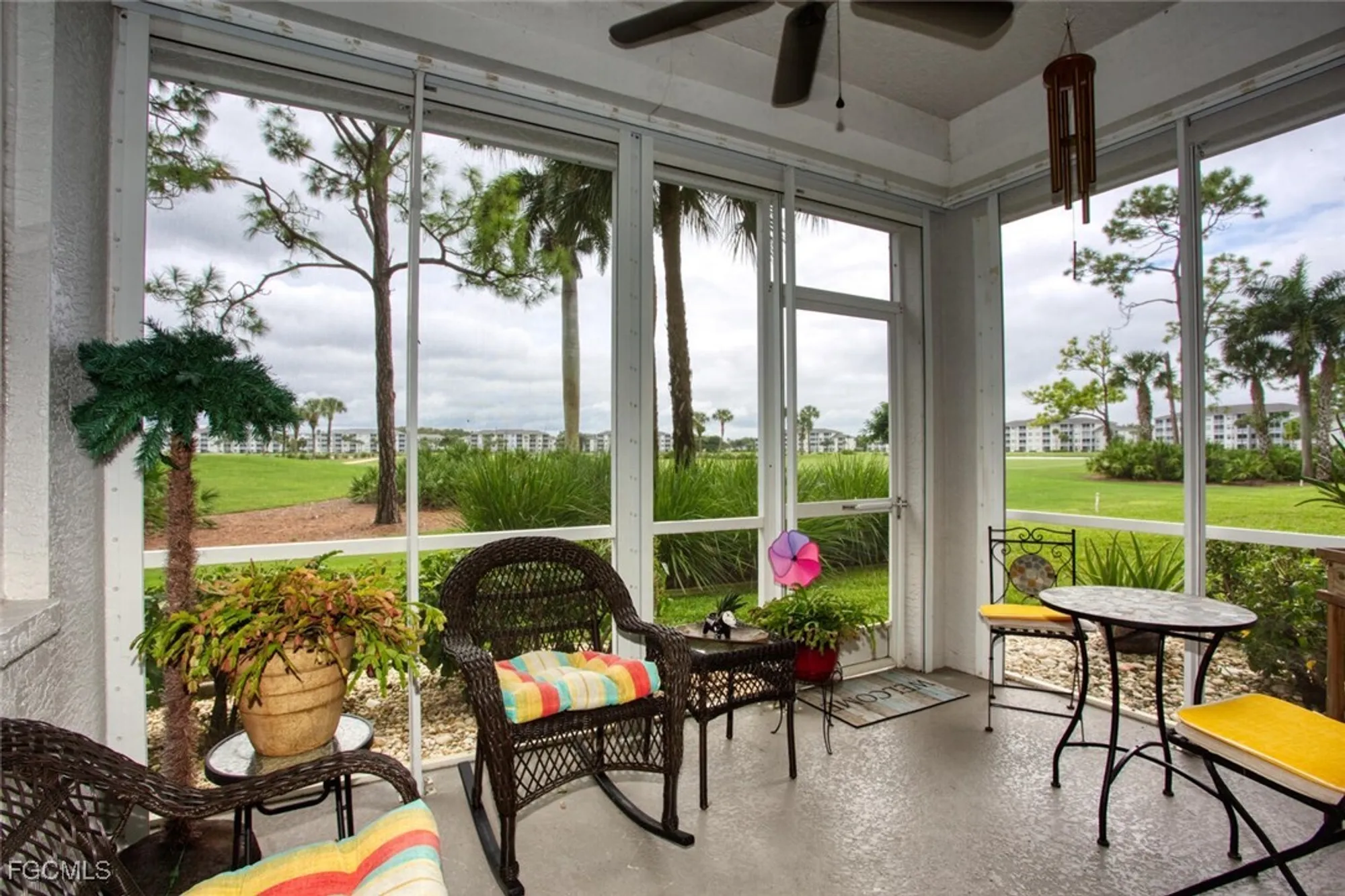 Property Slideshow image 16 of 18 | 8076 queen palm ln 416, Fort Myers, FL, 33966