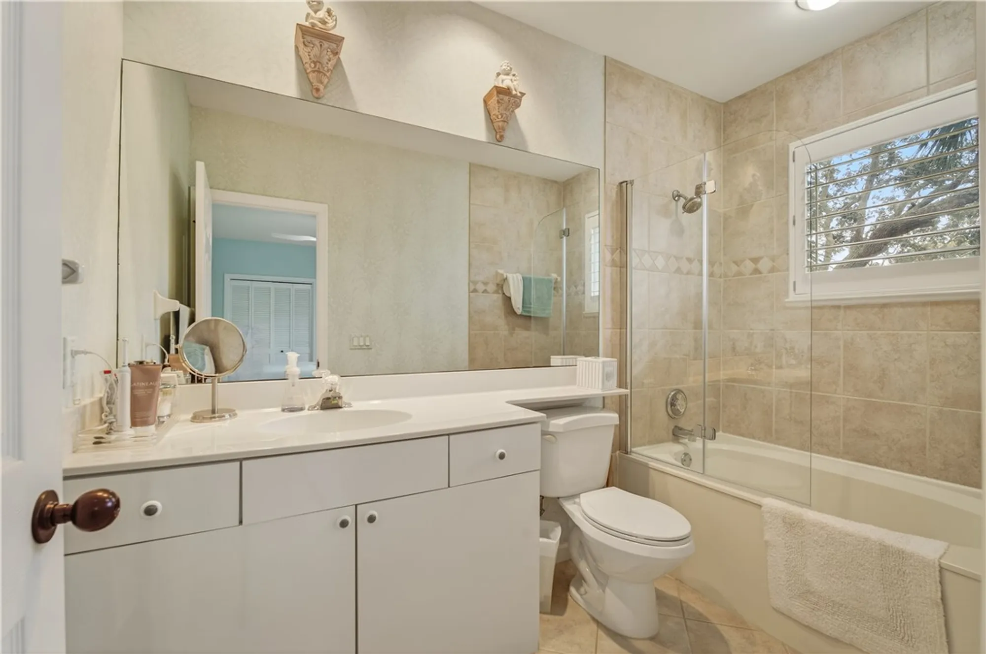 Property Slideshow image 32 of 36 | 4800 coventry dr, Vero Beach, FL, 32967