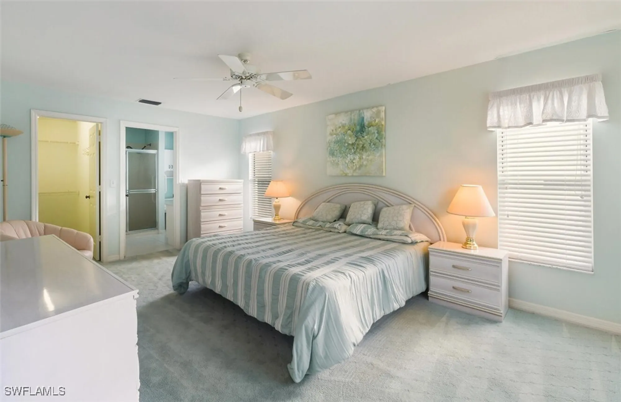 Property Slideshow image 15 of 36 | 121 estelle dr, Naples, FL, 34112