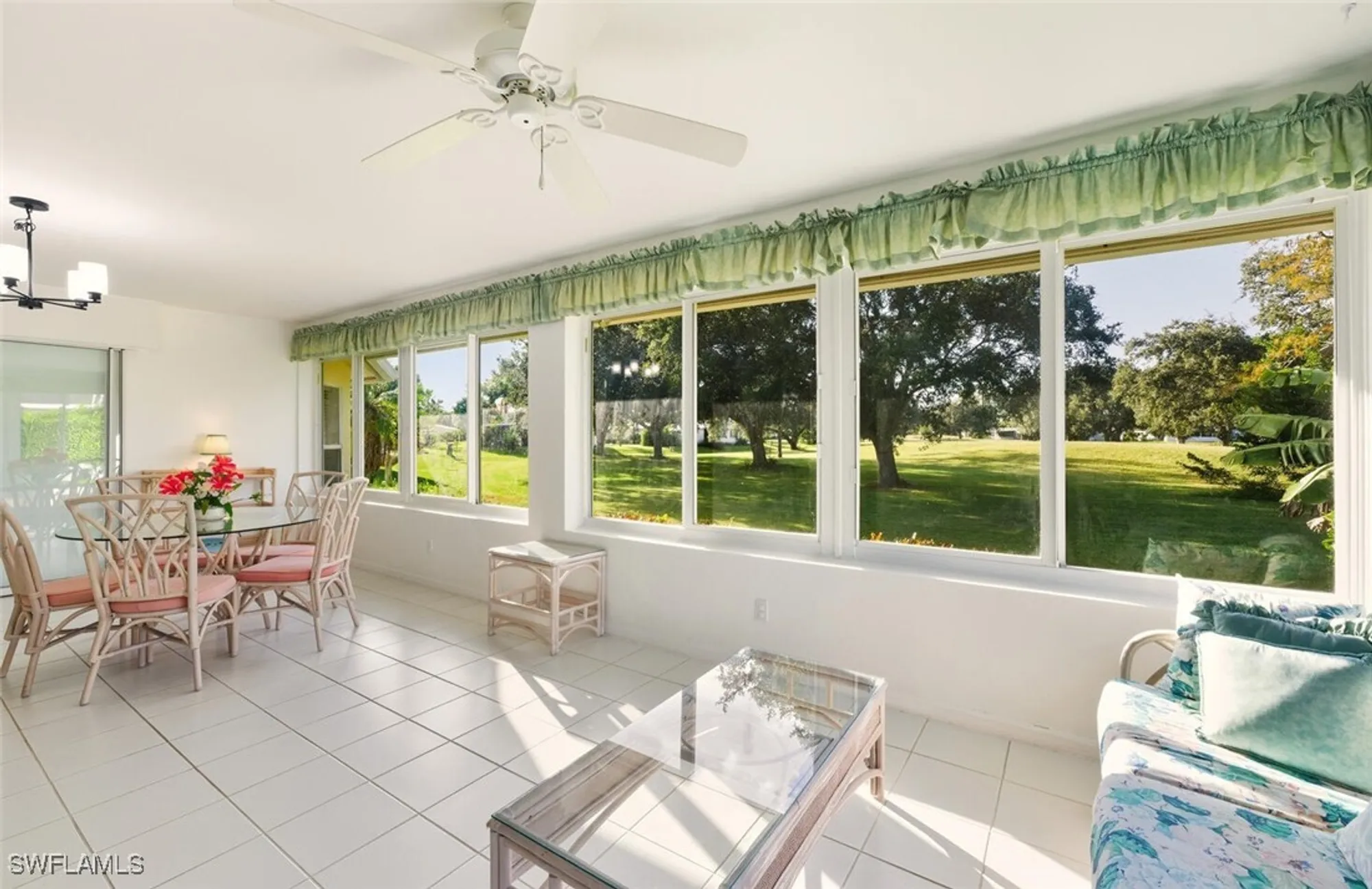 Property Slideshow image 25 of 36 | 121 estelle dr, Naples, FL, 34112