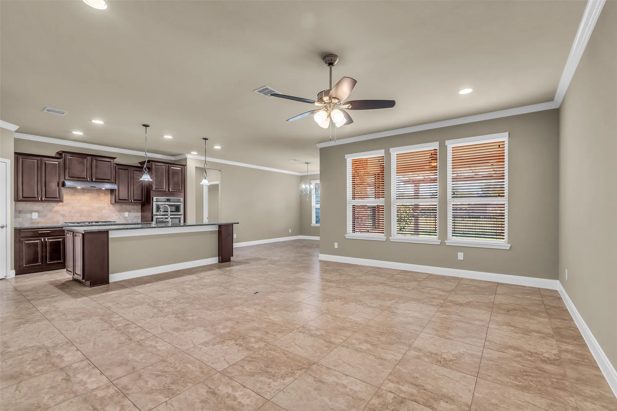 Property Slideshow image 24 of 40 | 3723 paper birch dr, Richmond, TX, 77469