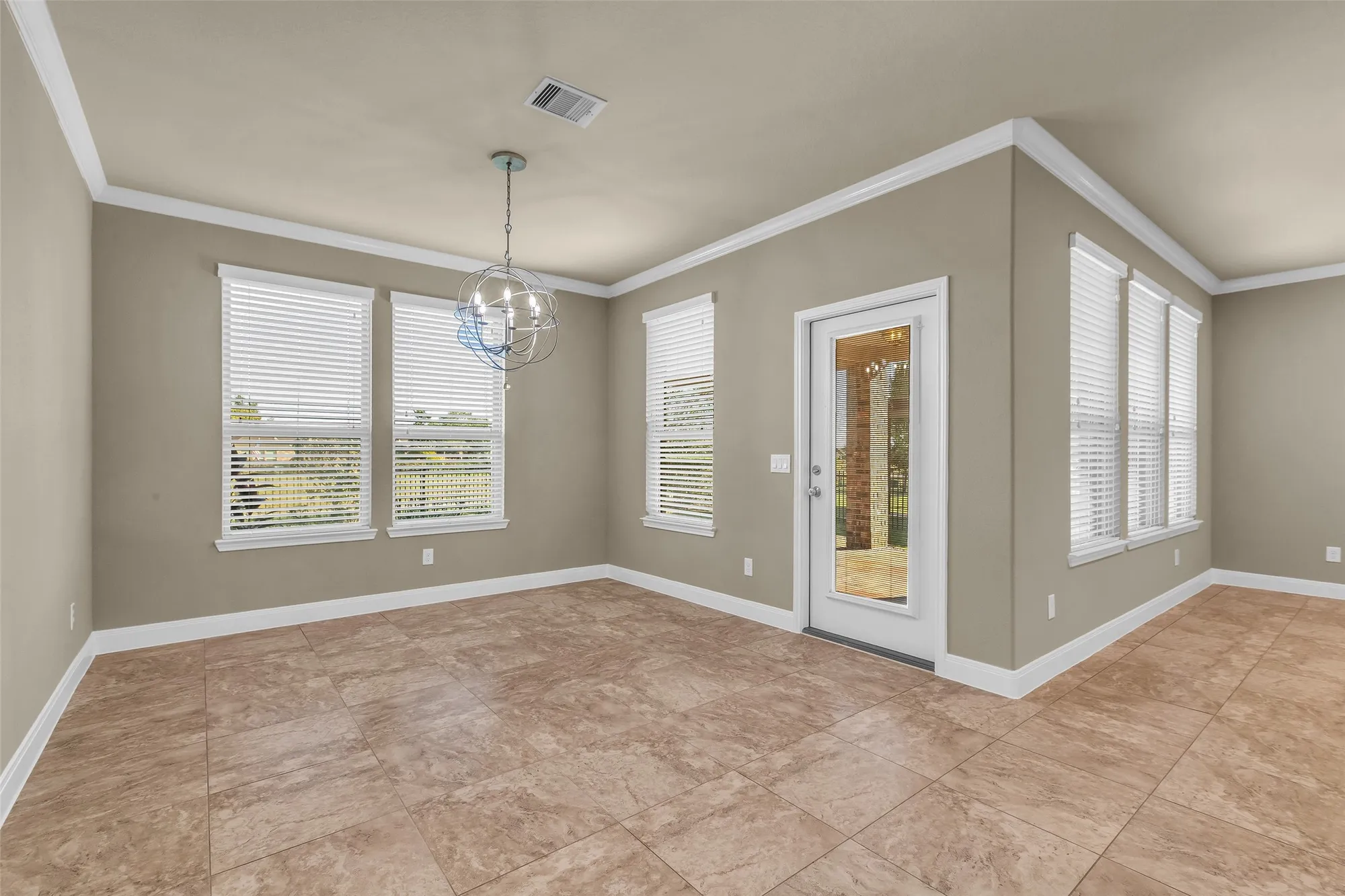 Property Slideshow image 35 of 40 | 3723 paper birch dr, Richmond, TX, 77469