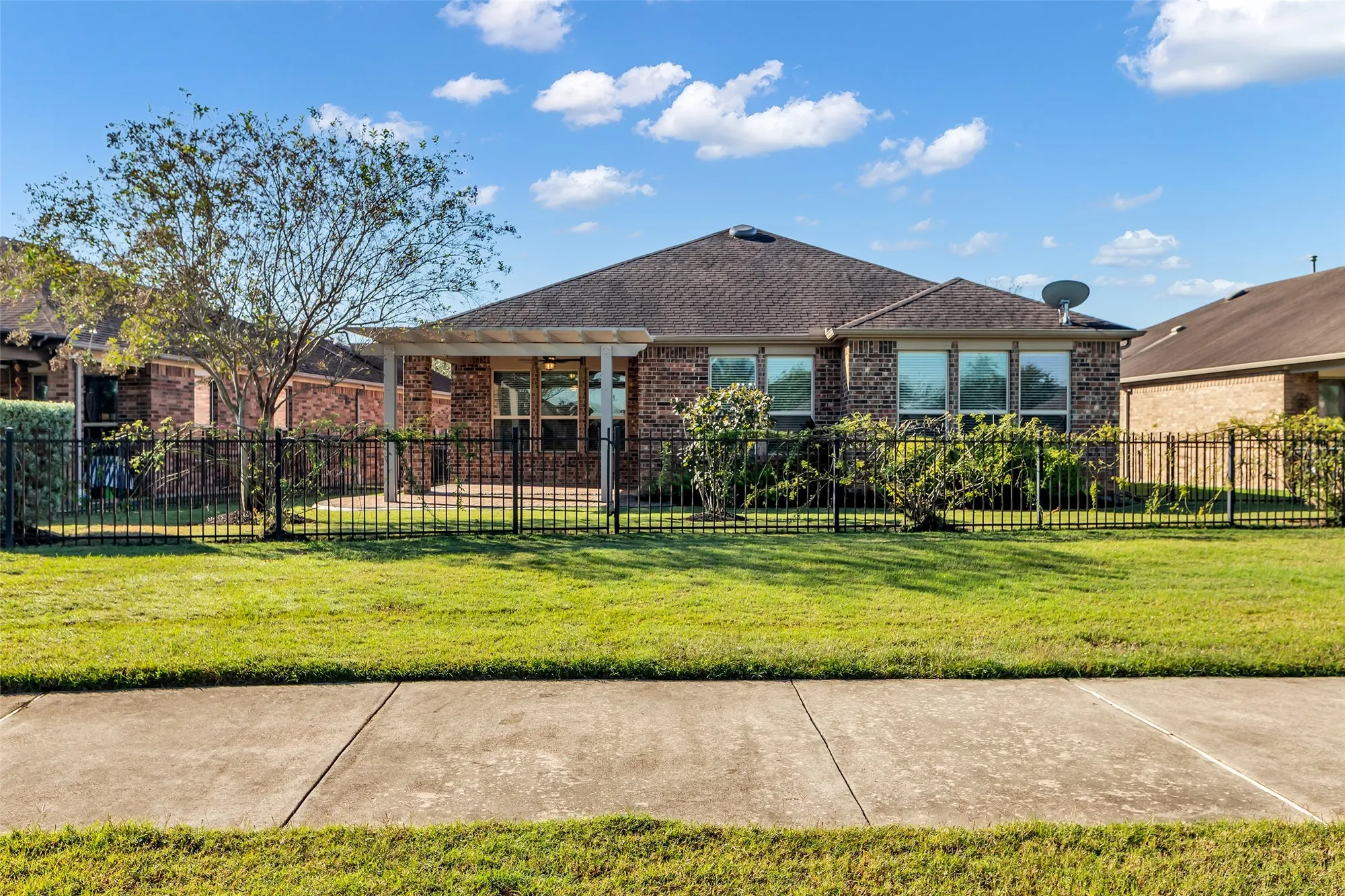 Property Slideshow image 9 of 40 | 3723 paper birch dr, Richmond, TX, 77469