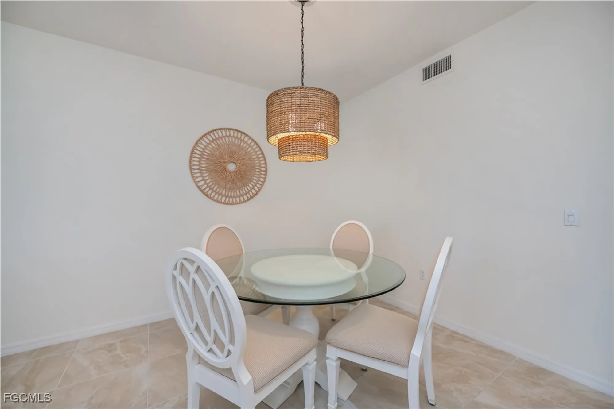 Property Slideshow image 15 of 46 | 10109 colonial country club blvd 2404, Fort Myers, FL, 33913