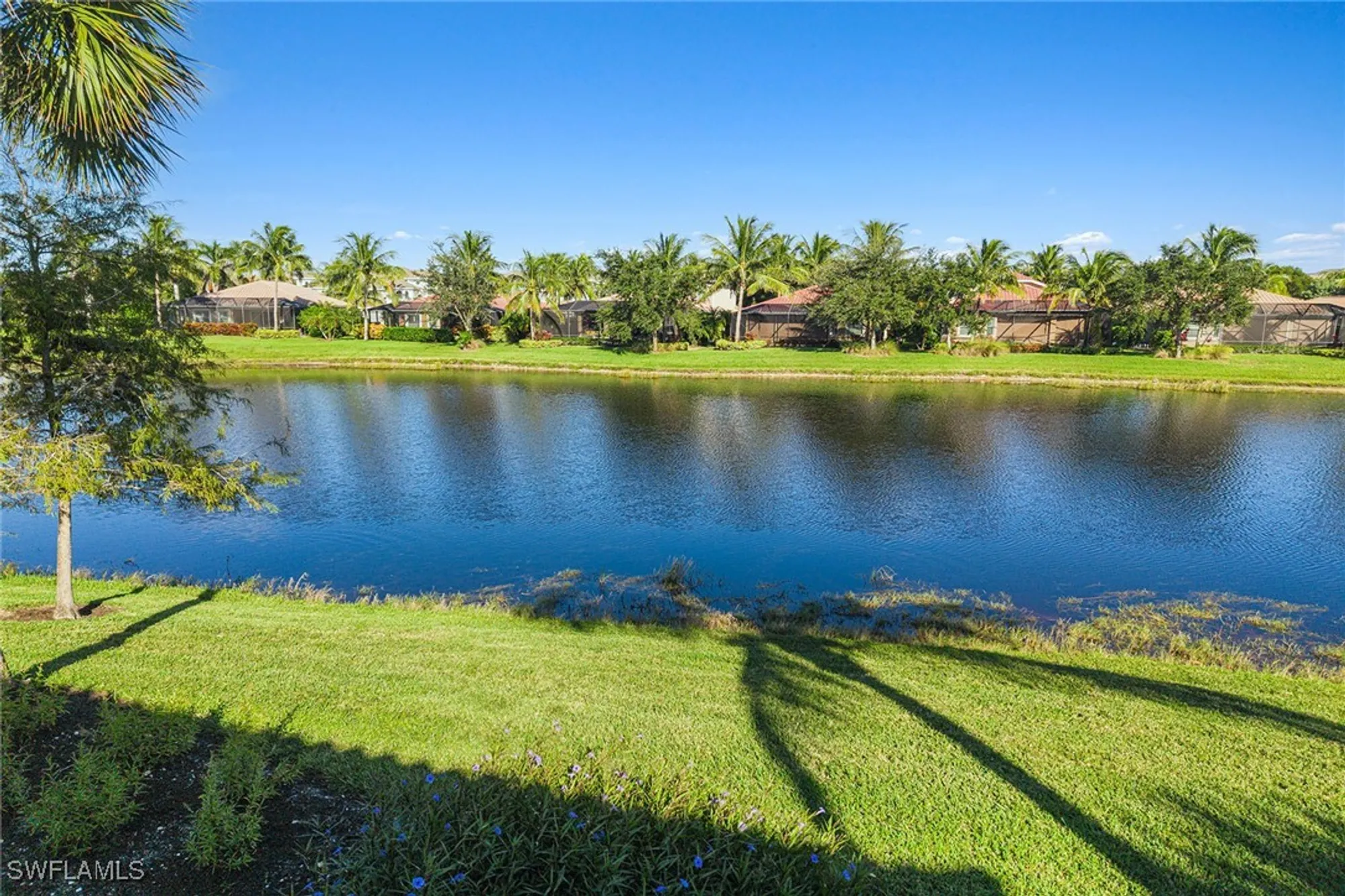 Property Slideshow image 38 of 50 | 9284 menaggio ct 202, Naples, FL, 34114