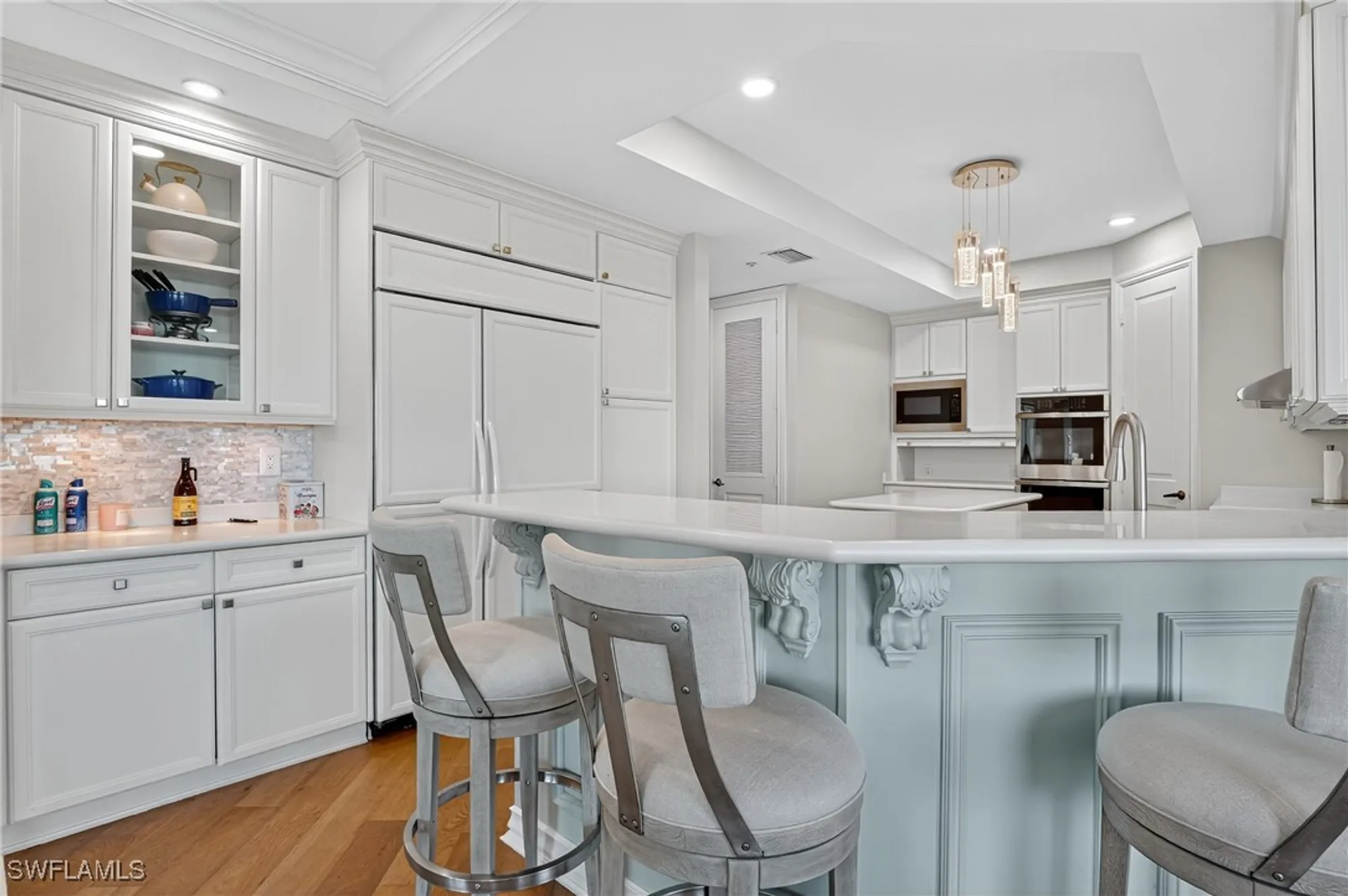 Property Slideshow image 14 of 50 | 4811 island pond ct unit 604, Bonita Springs, FL, 34134