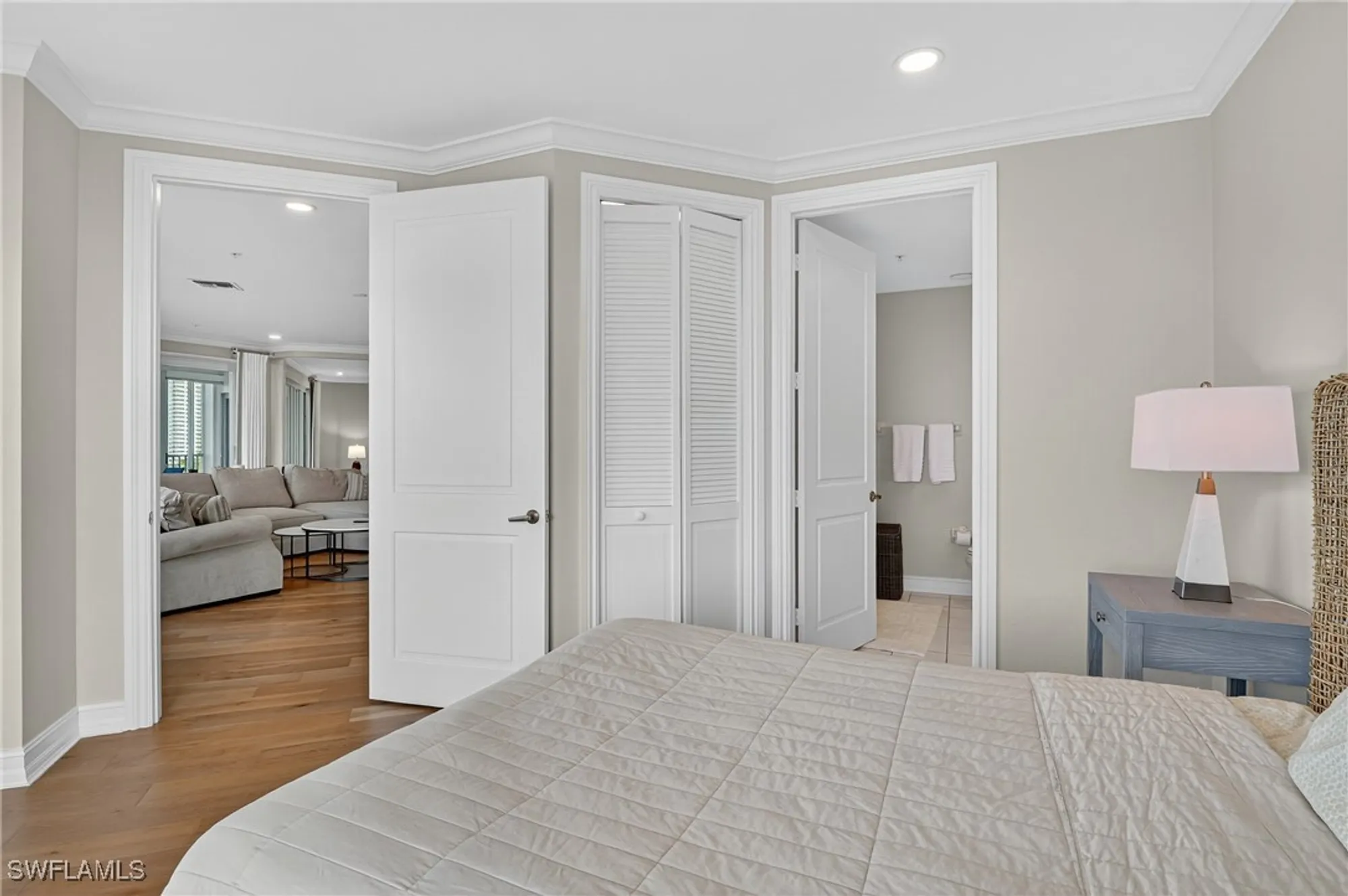 Property Slideshow image 31 of 50 | 4811 island pond ct unit 604, Bonita Springs, FL, 34134