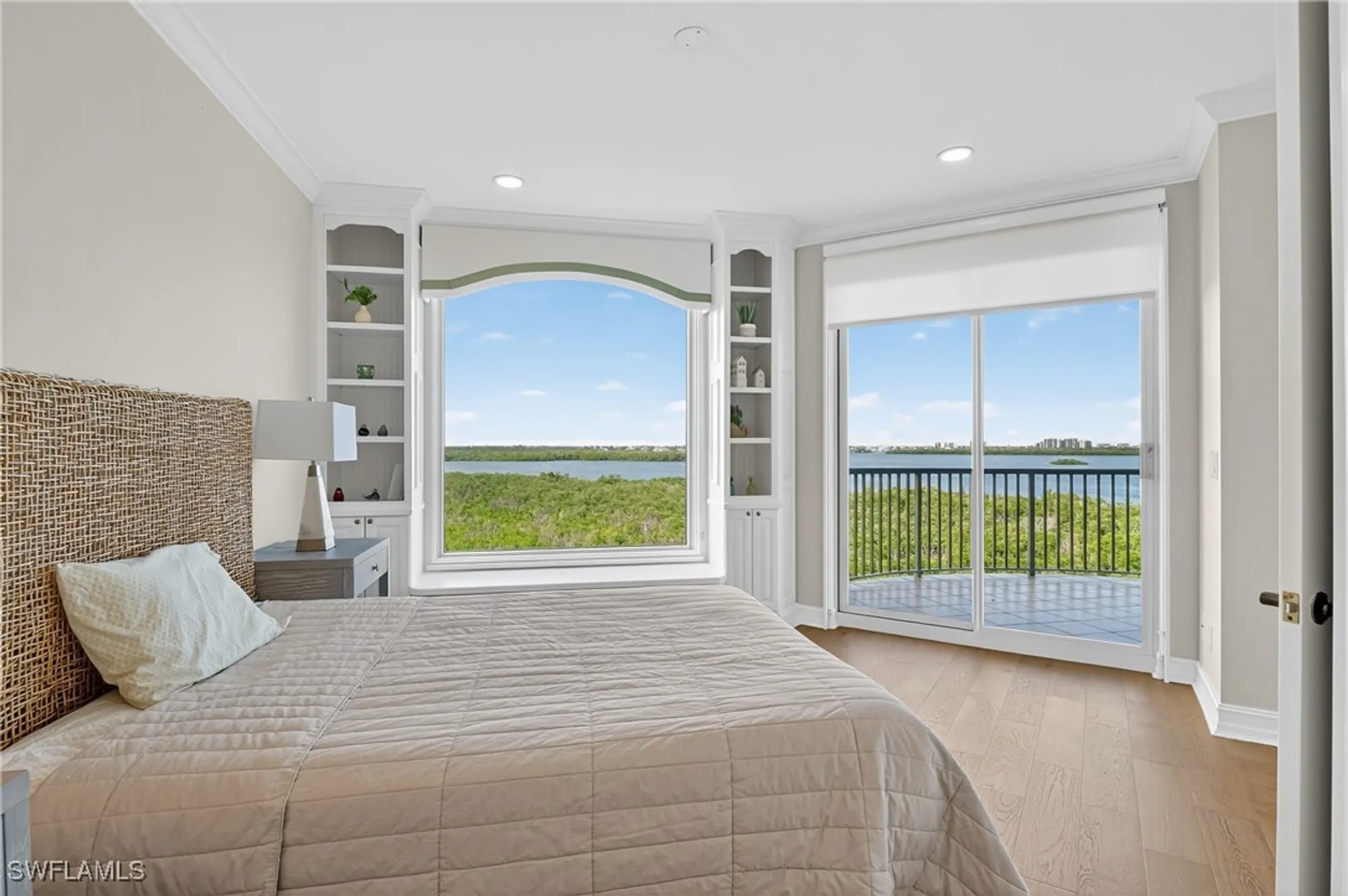 Property Slideshow image 32 of 50 | 4811 island pond ct unit 604, Bonita Springs, FL, 34134