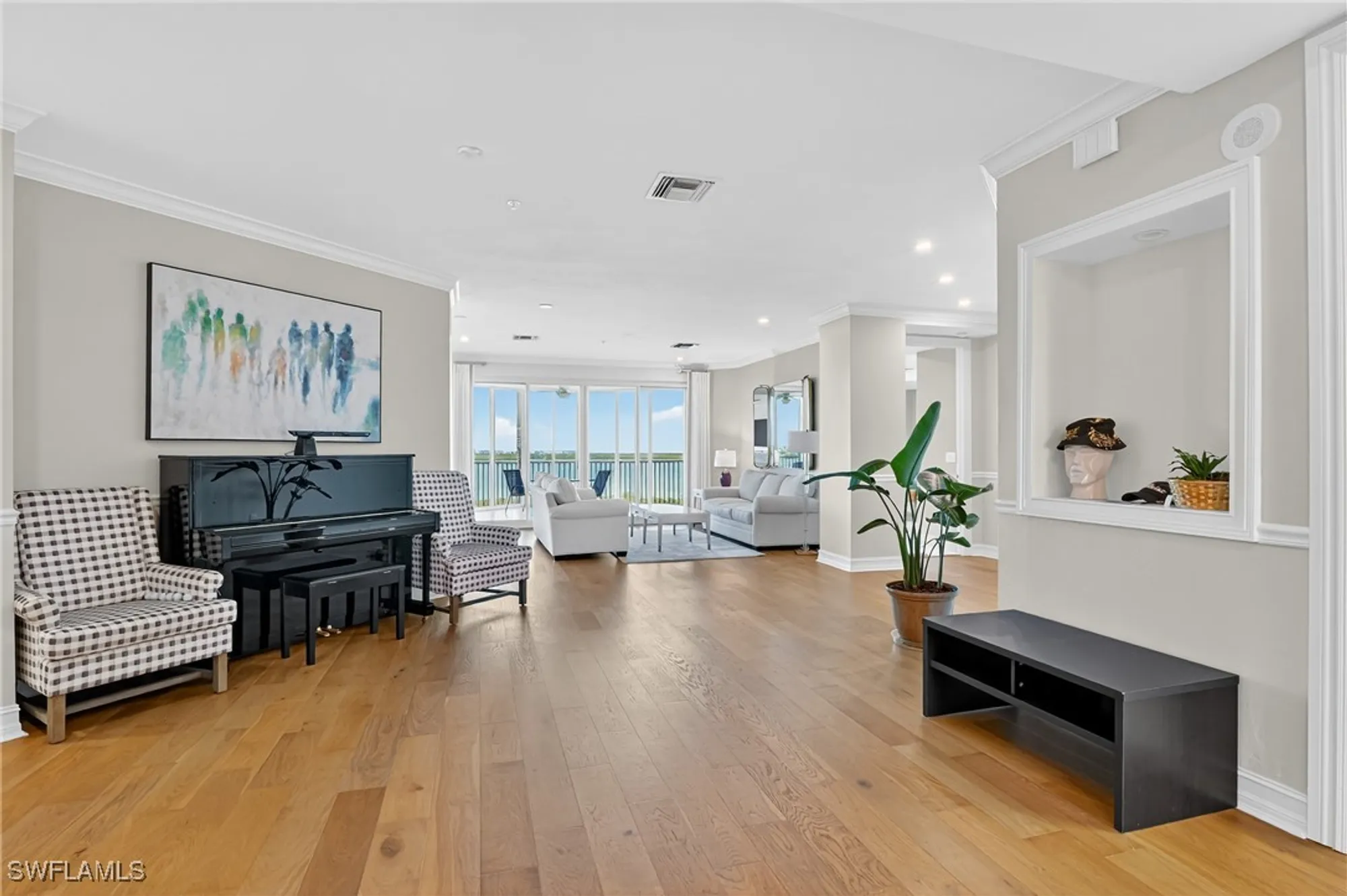 Property Slideshow image 5 of 50 | 4811 island pond ct unit 604, Bonita Springs, FL, 34134