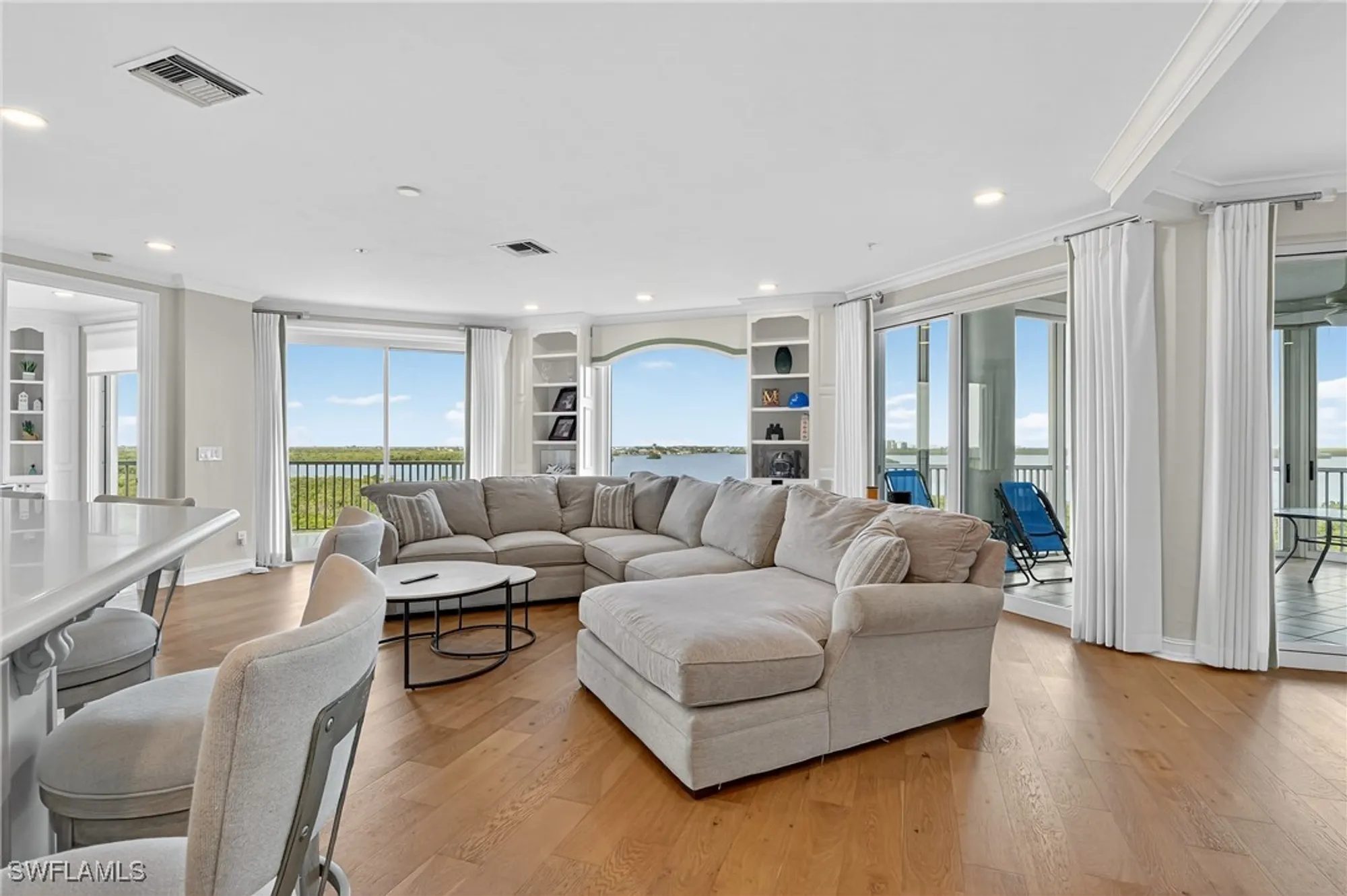 Property Slideshow image 9 of 50 | 4811 island pond ct unit 604, Bonita Springs, FL, 34134