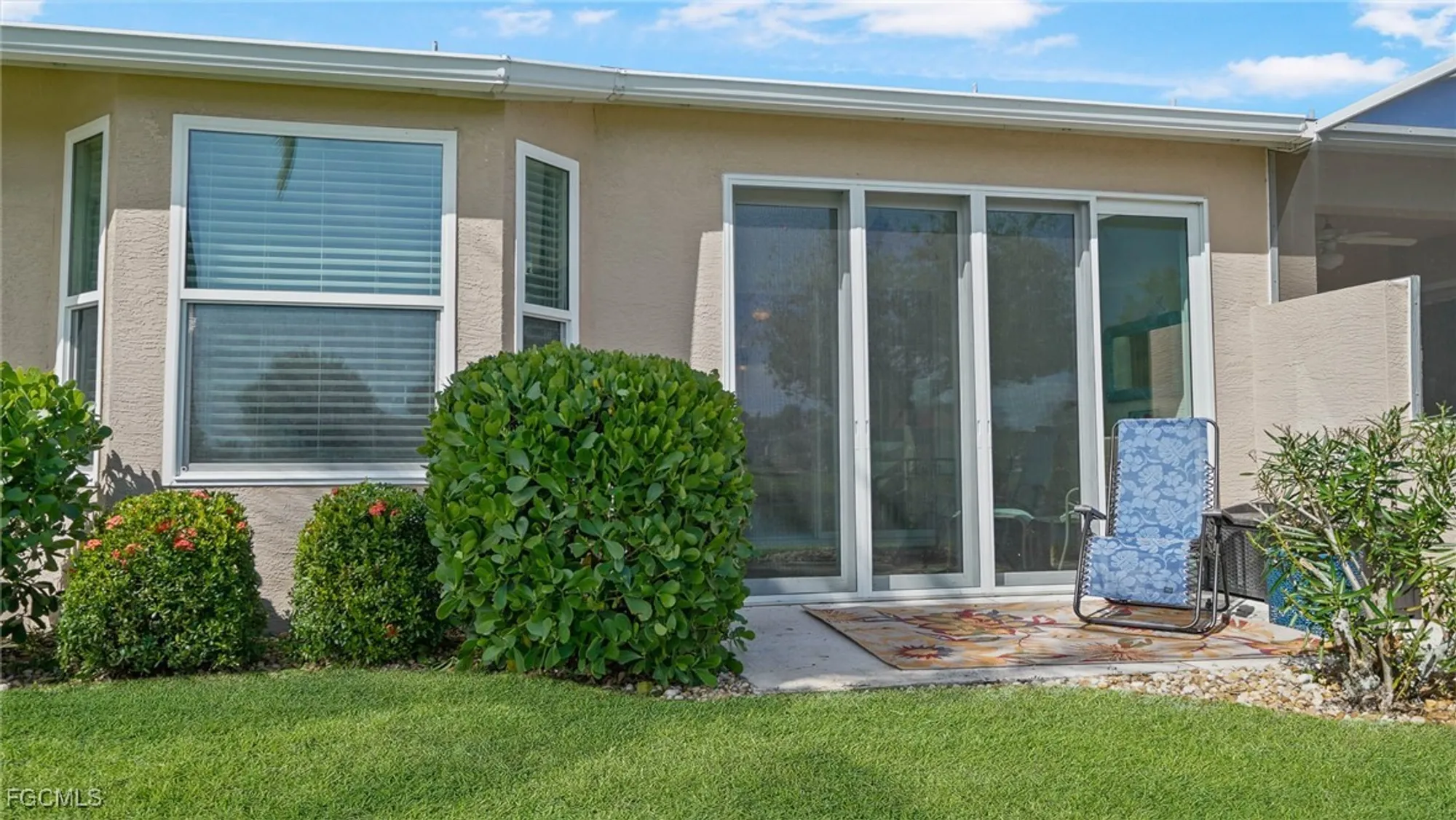 Property Slideshow image 17 of 27 | 14162 hilton head dr, Fort Myers, FL, 33919
