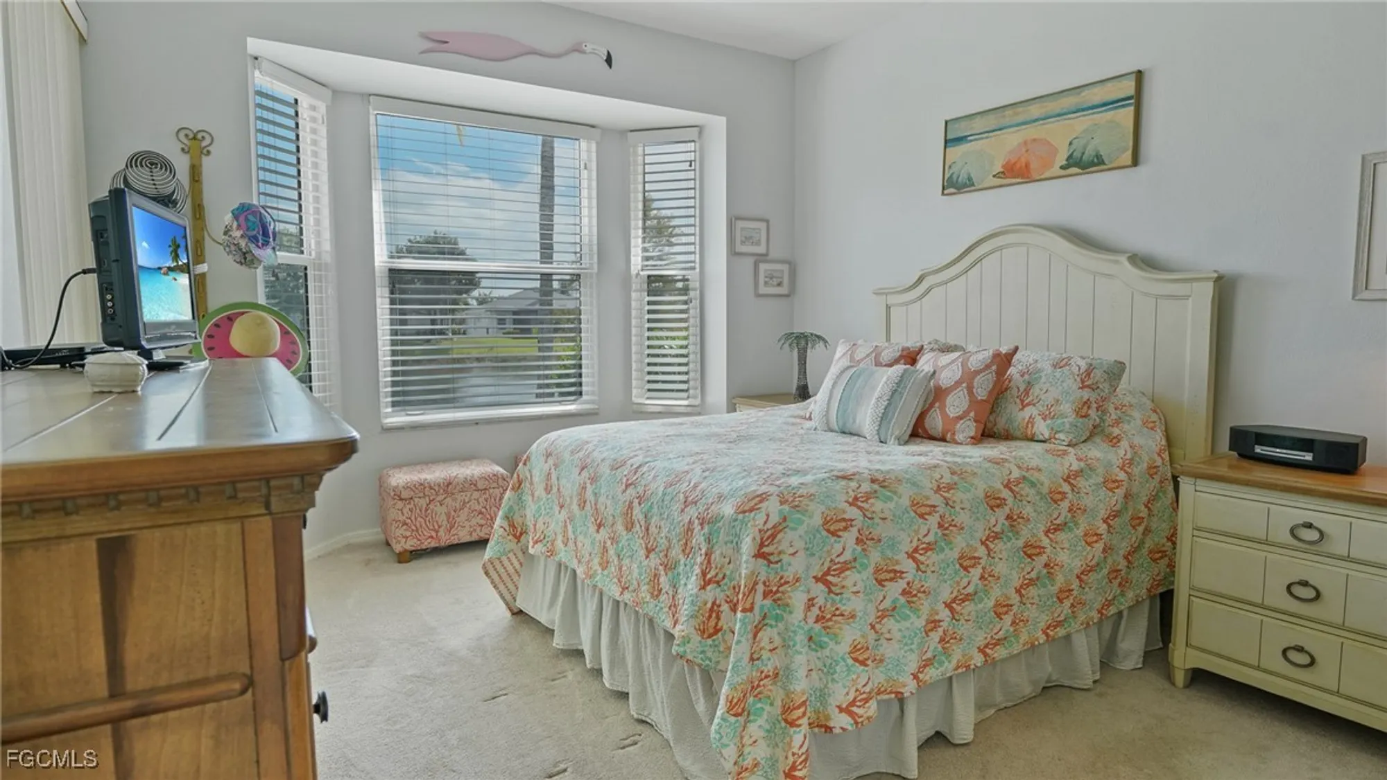 Property Slideshow image 10 of 27 | 14162 hilton head dr, Fort Myers, FL, 33919