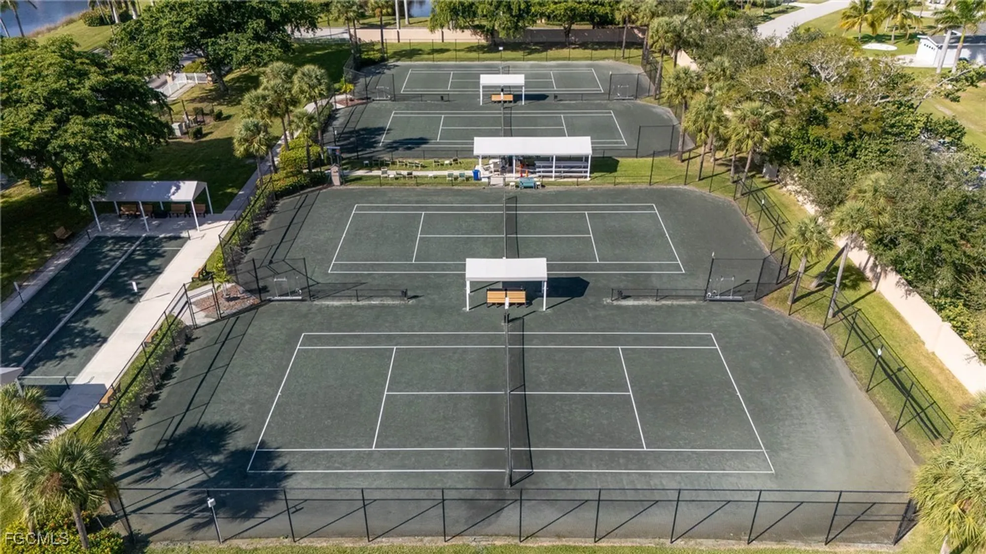 Property Slideshow image 22 of 27 | 14162 hilton head dr, Fort Myers, FL, 33919