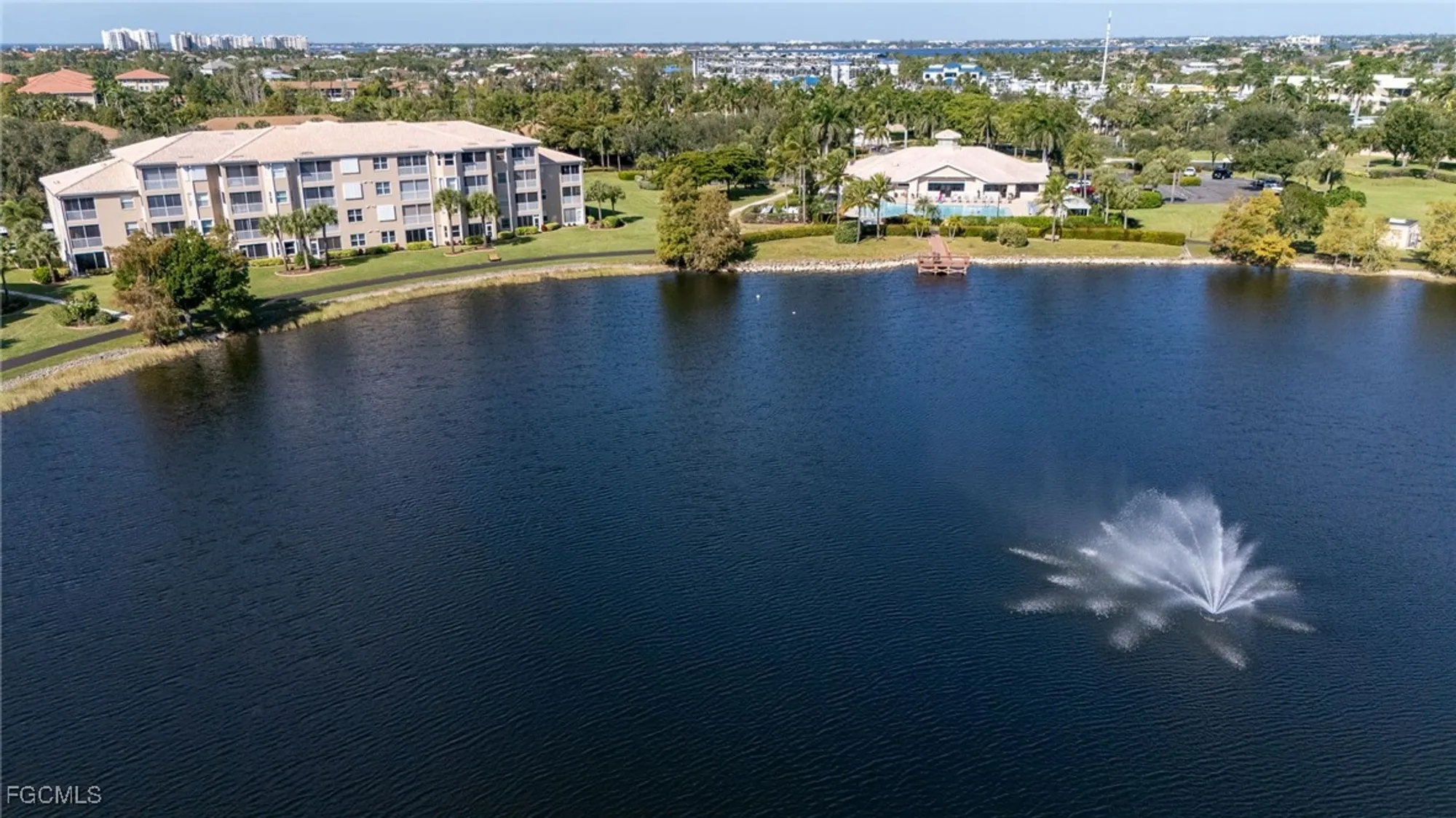 Property Slideshow image 23 of 27 | 14162 hilton head dr, Fort Myers, FL, 33919