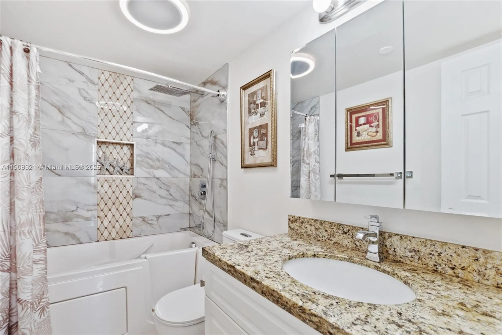 Property Slideshow image 16 of 43 | 1000 saint charles pl apt 604, Pembroke Pines, FL, 33026