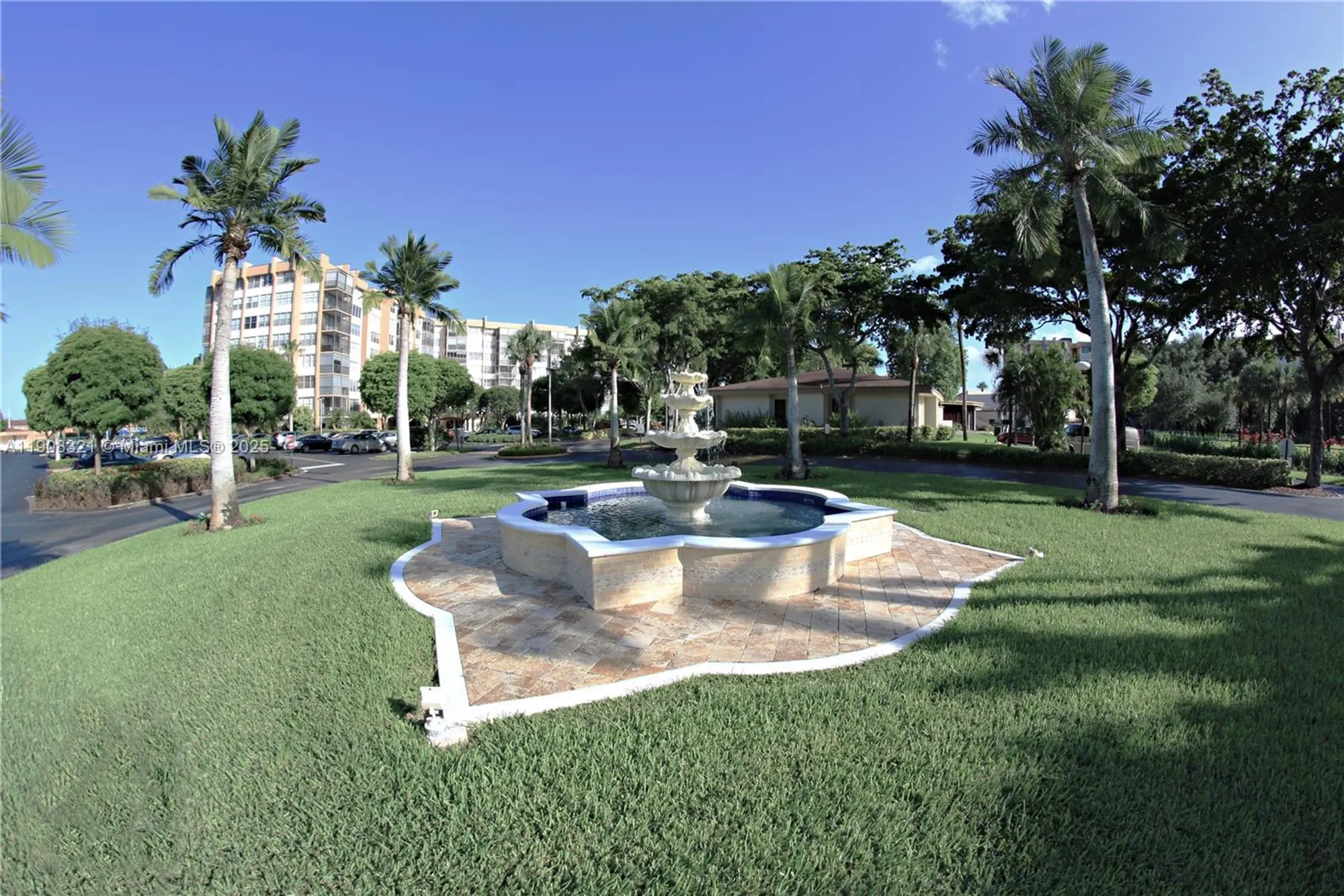 Property Slideshow image 37 of 43 | 1000 saint charles pl apt 604, Pembroke Pines, FL, 33026