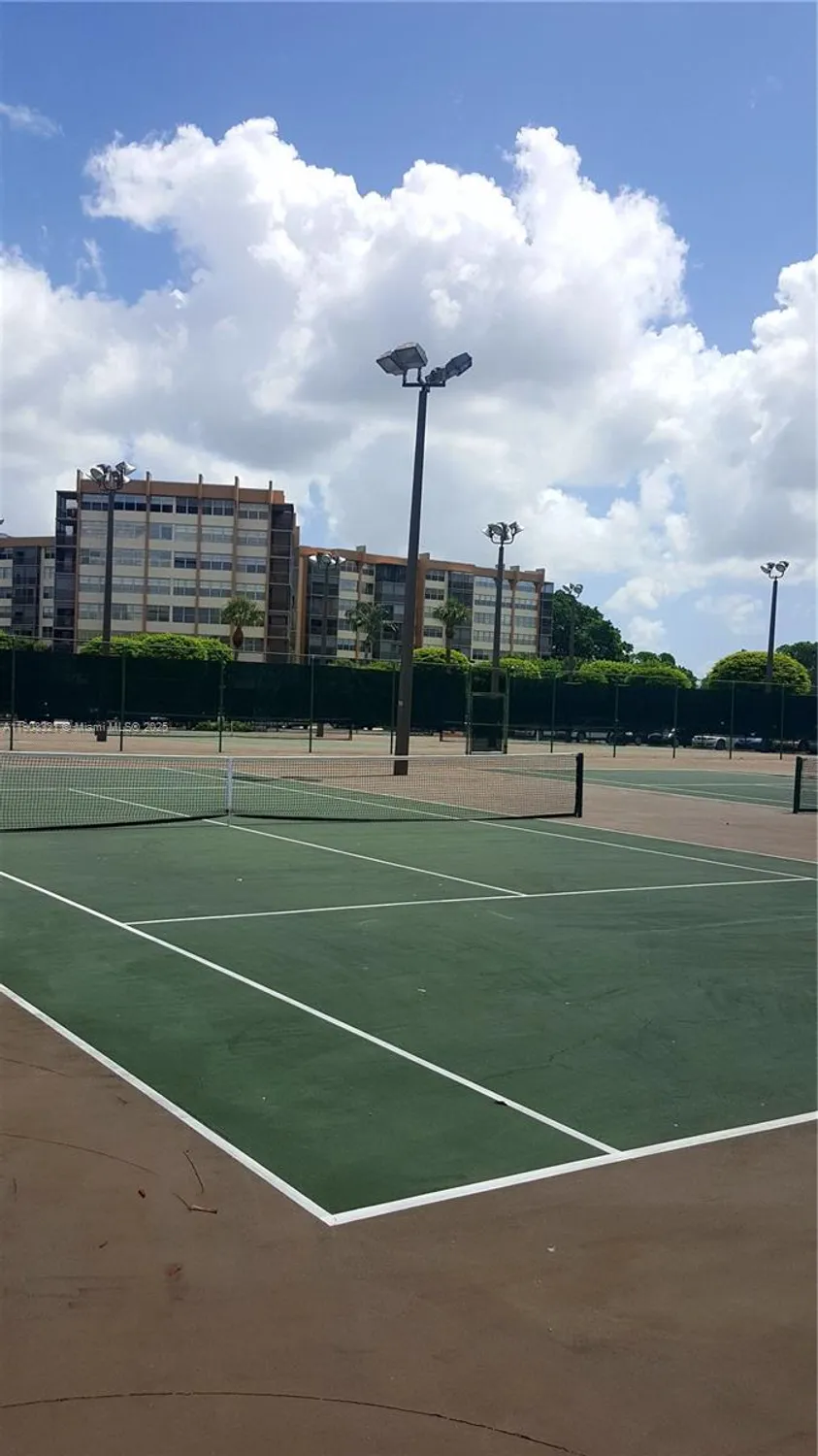 Property Slideshow image 41 of 43 | 1000 saint charles pl apt 604, Pembroke Pines, FL, 33026