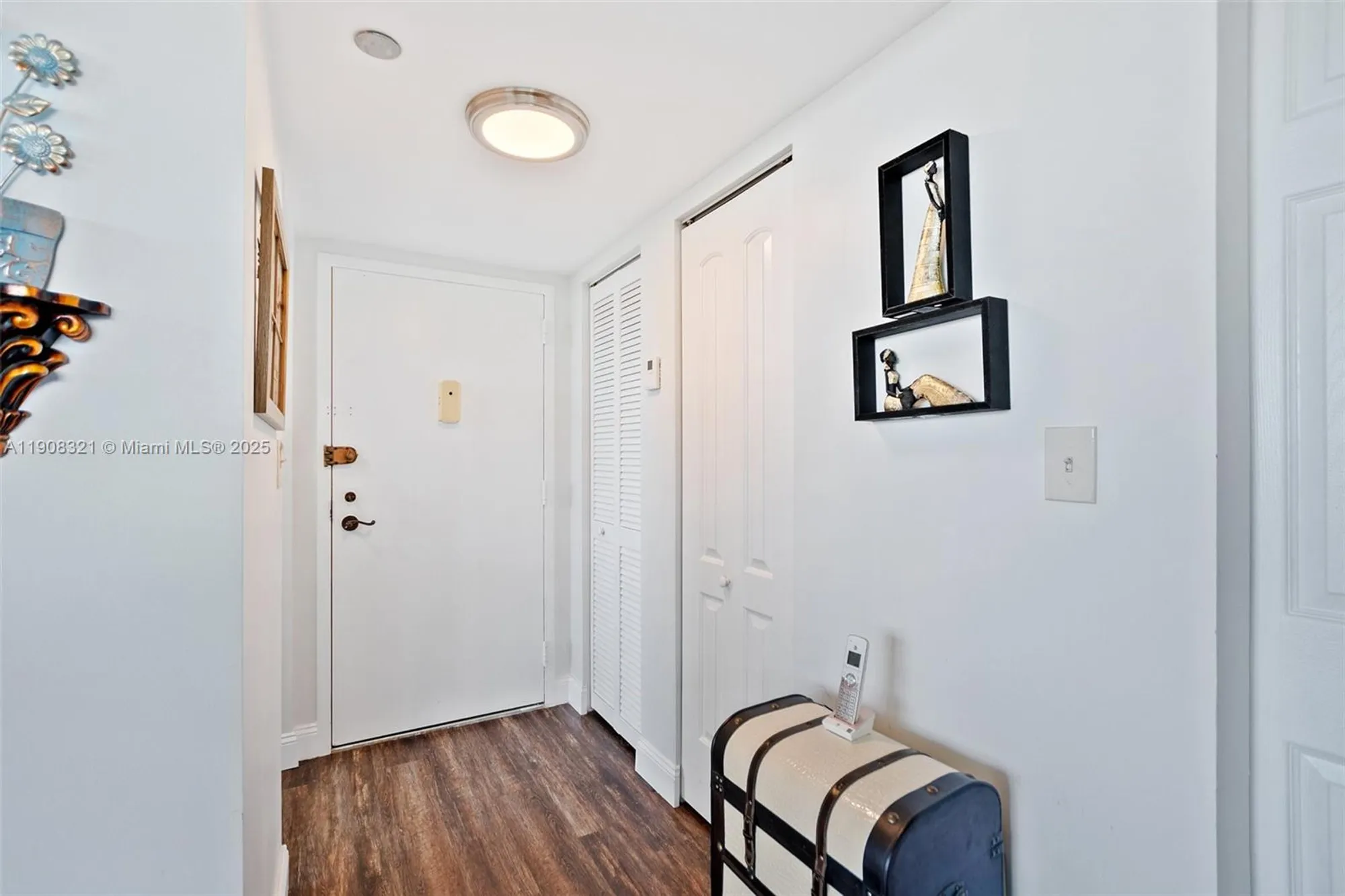 Property Slideshow image 6 of 43 | 1000 saint charles pl apt 604, Pembroke Pines, FL, 33026