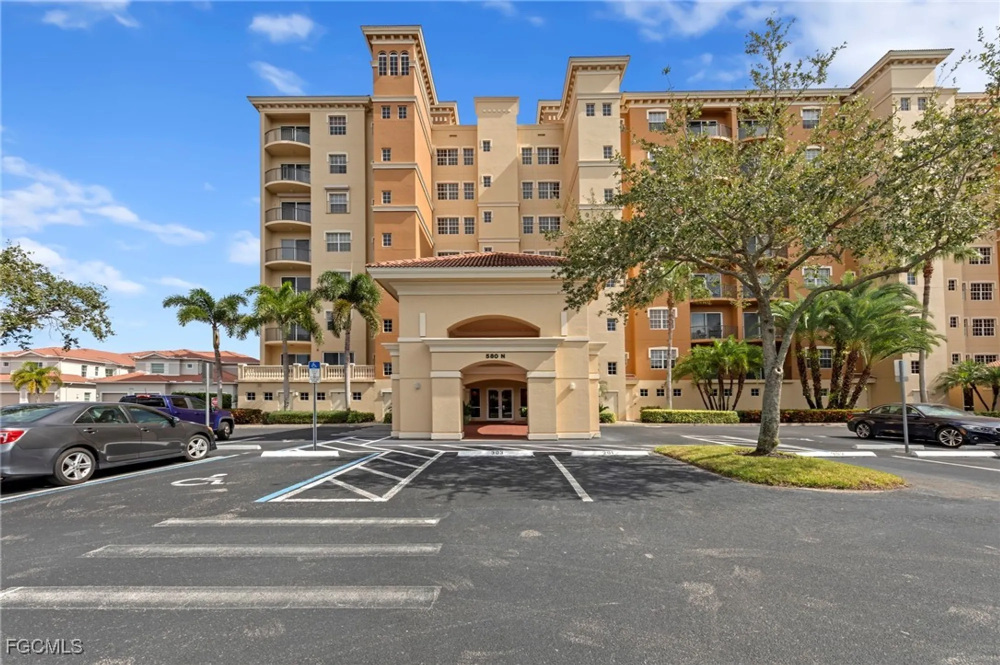 Property Slideshow image 1 of 42 | 580 el camino real unit 3202, Naples, FL, 34119