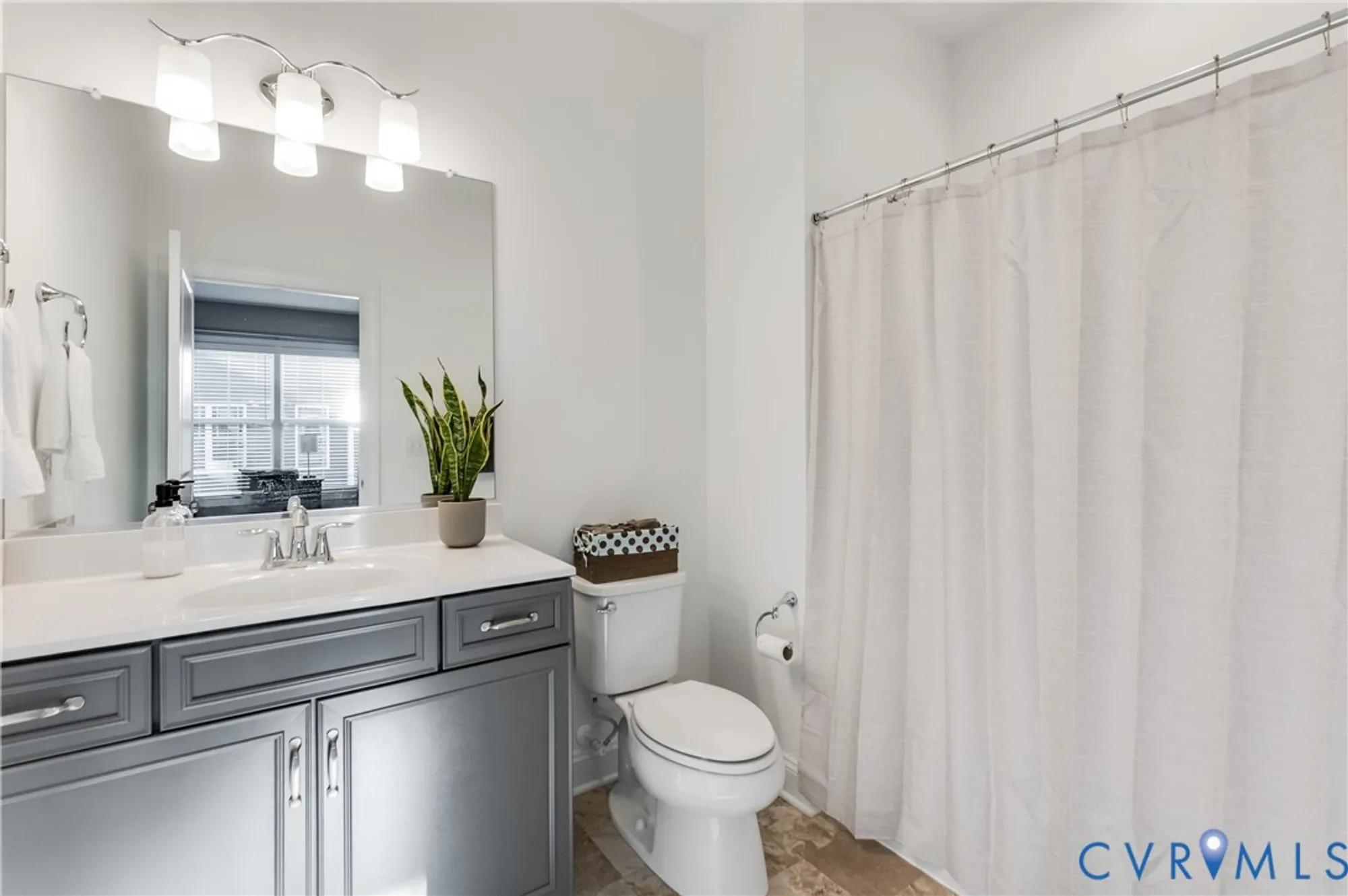 Property Slideshow image 22 of 39 | 7159 yare st, Glen Allen, VA, 23059