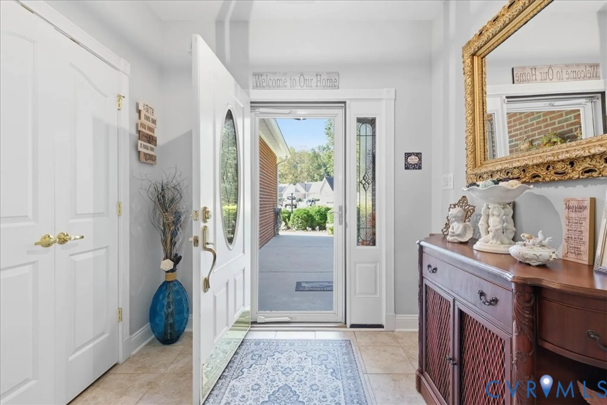 Property Slideshow image 4 of 31 | 520 cobblestone dr, Hopewell, VA, 23860