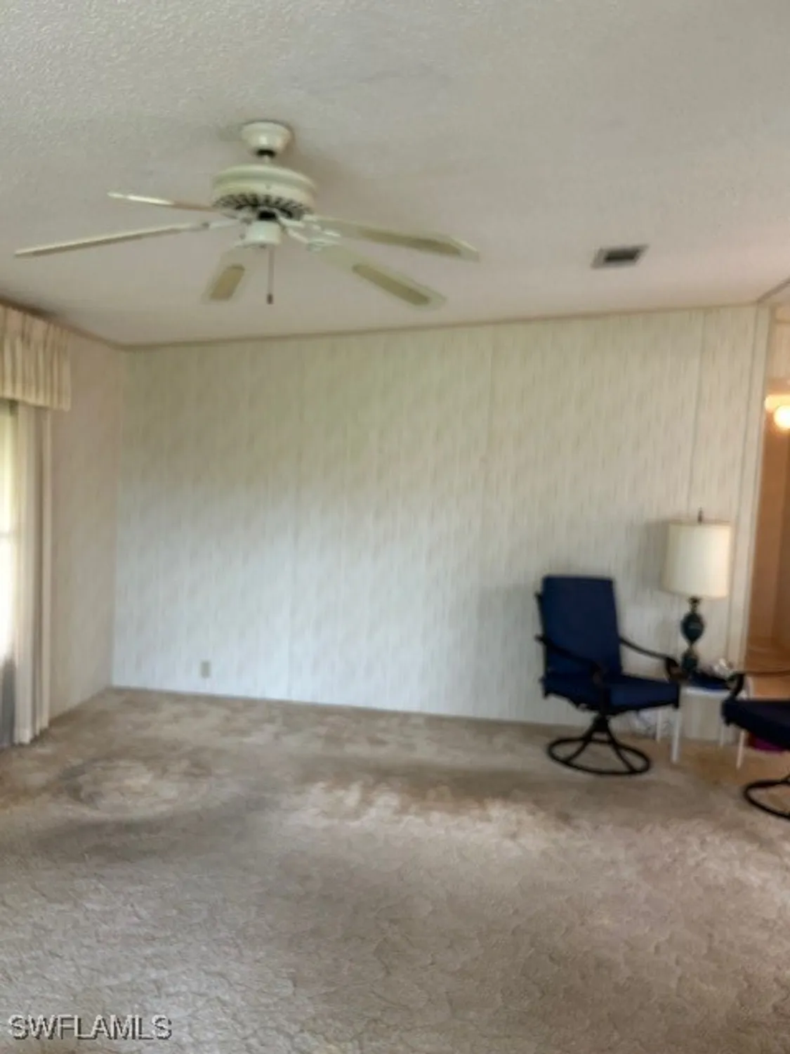 Property Slideshow image 14 of 21 | 105 belle isle cir, Naples, FL, 34112