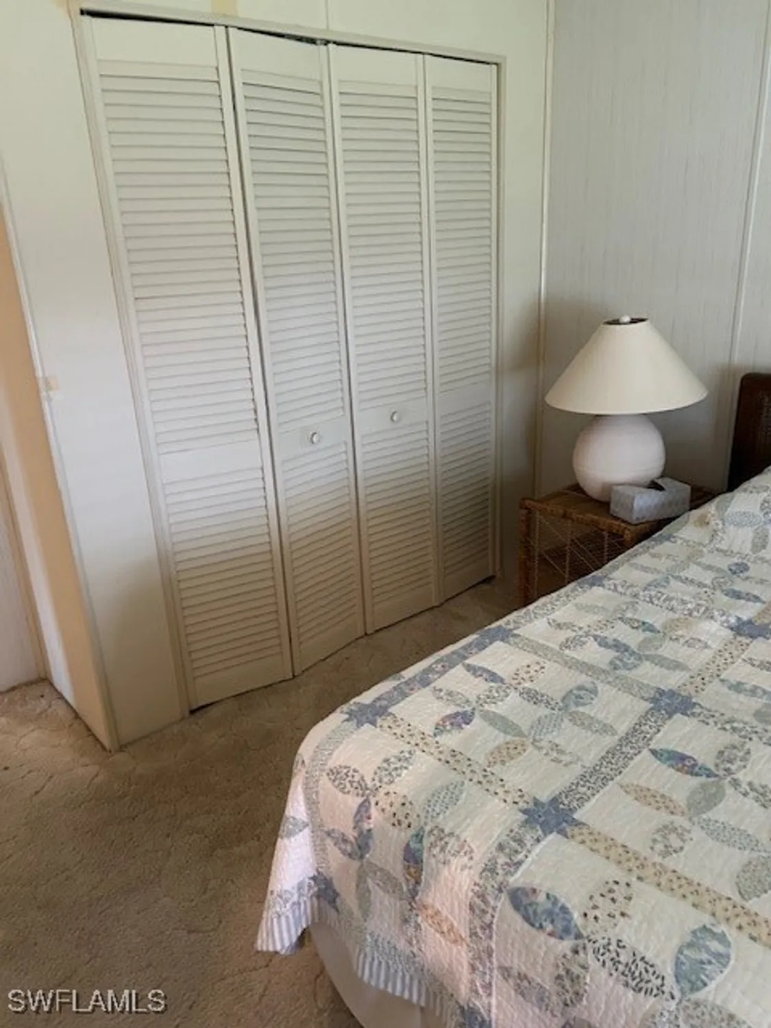 Property Slideshow image 11 of 21 | 105 belle isle cir, Naples, FL, 34112