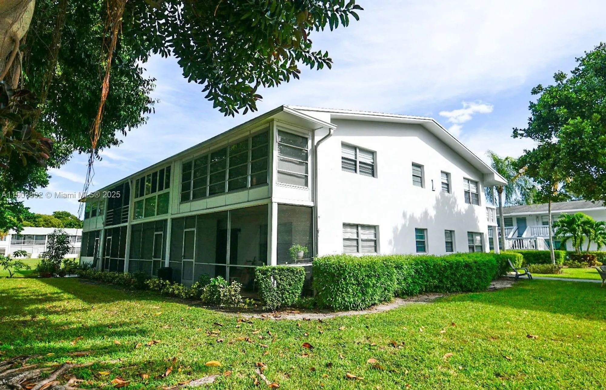 Property Slideshow image 27 of 29 | 197 newport l # 197, Deerfield Beach, FL, 33442