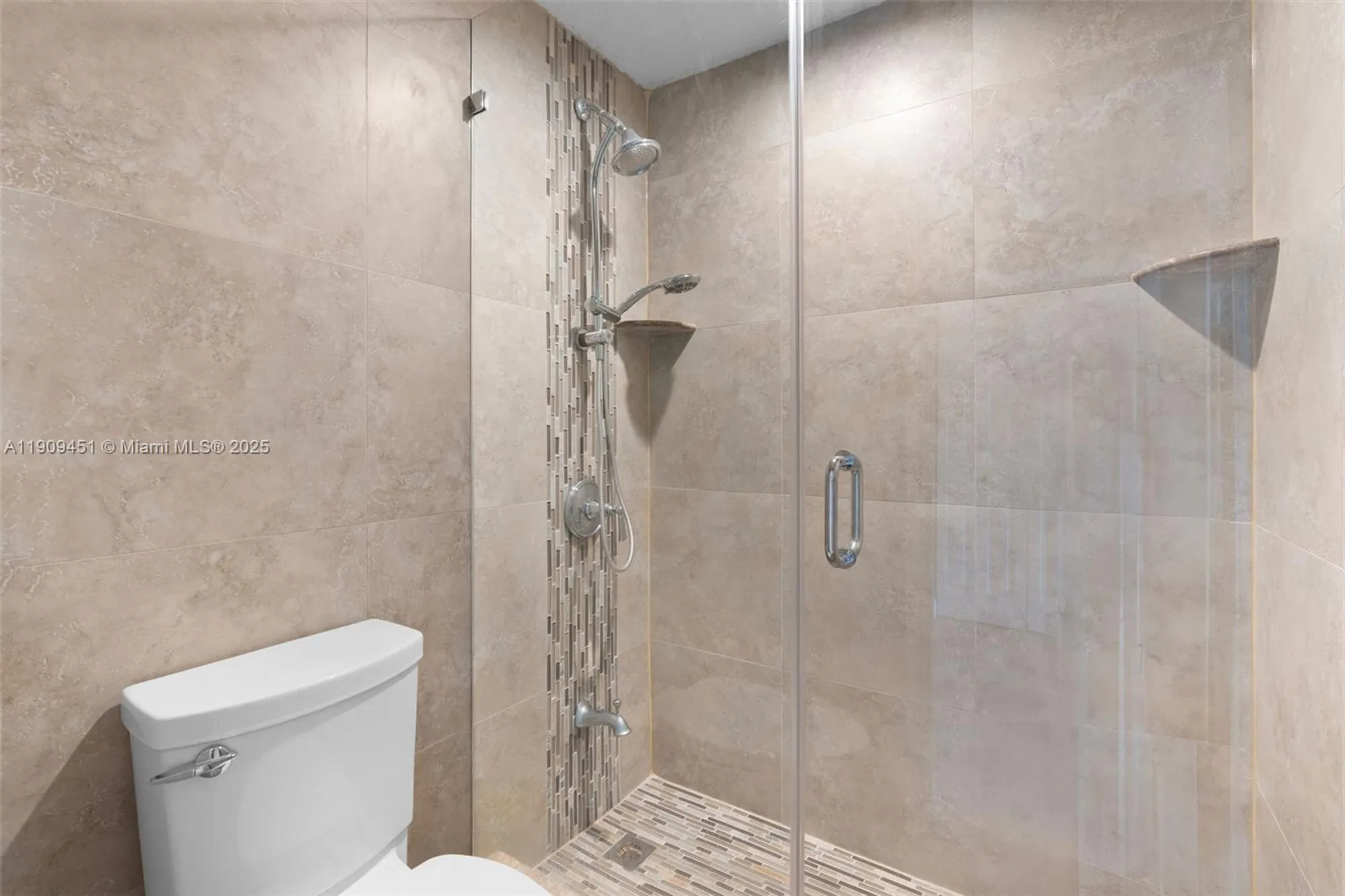 Property Slideshow image 15 of 27 | 1040 country club dr apt 408, Margate, FL, 33063